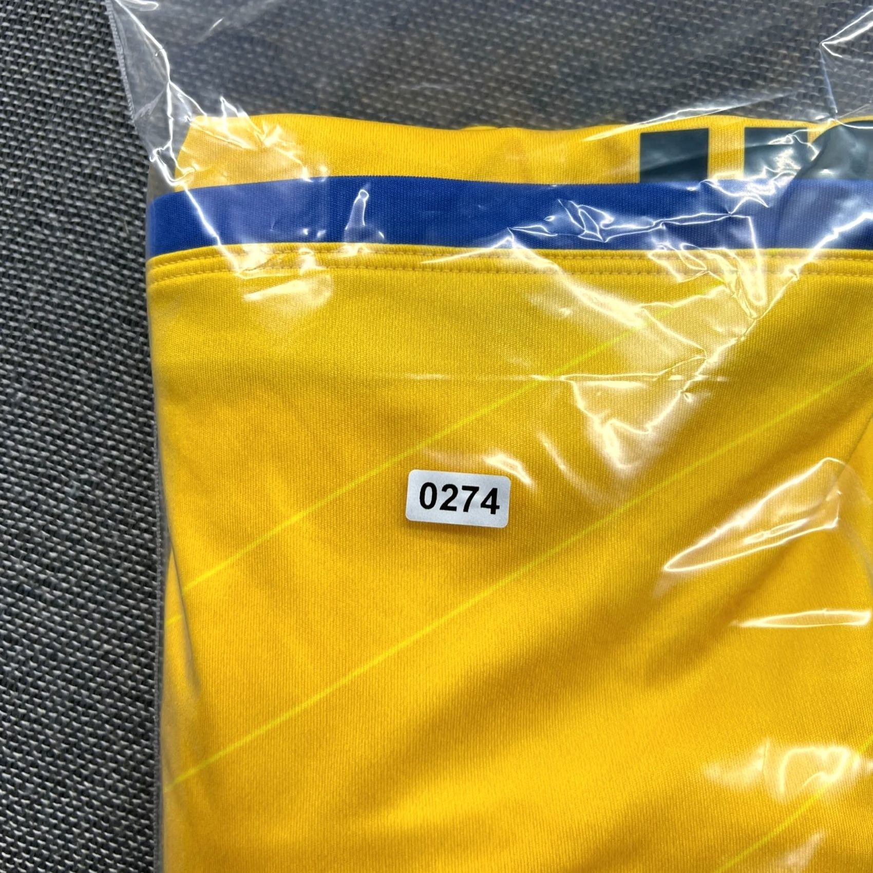 Nike Eintracht Braunschweig 2020 2021 Home Football Jersey Mens 2XL XXL Erima Shirt Nike Shirt Jersey Yellow Football Mens 2XL XXL Size US XXL / EU 58 / 5 - 2 Thumbnail
