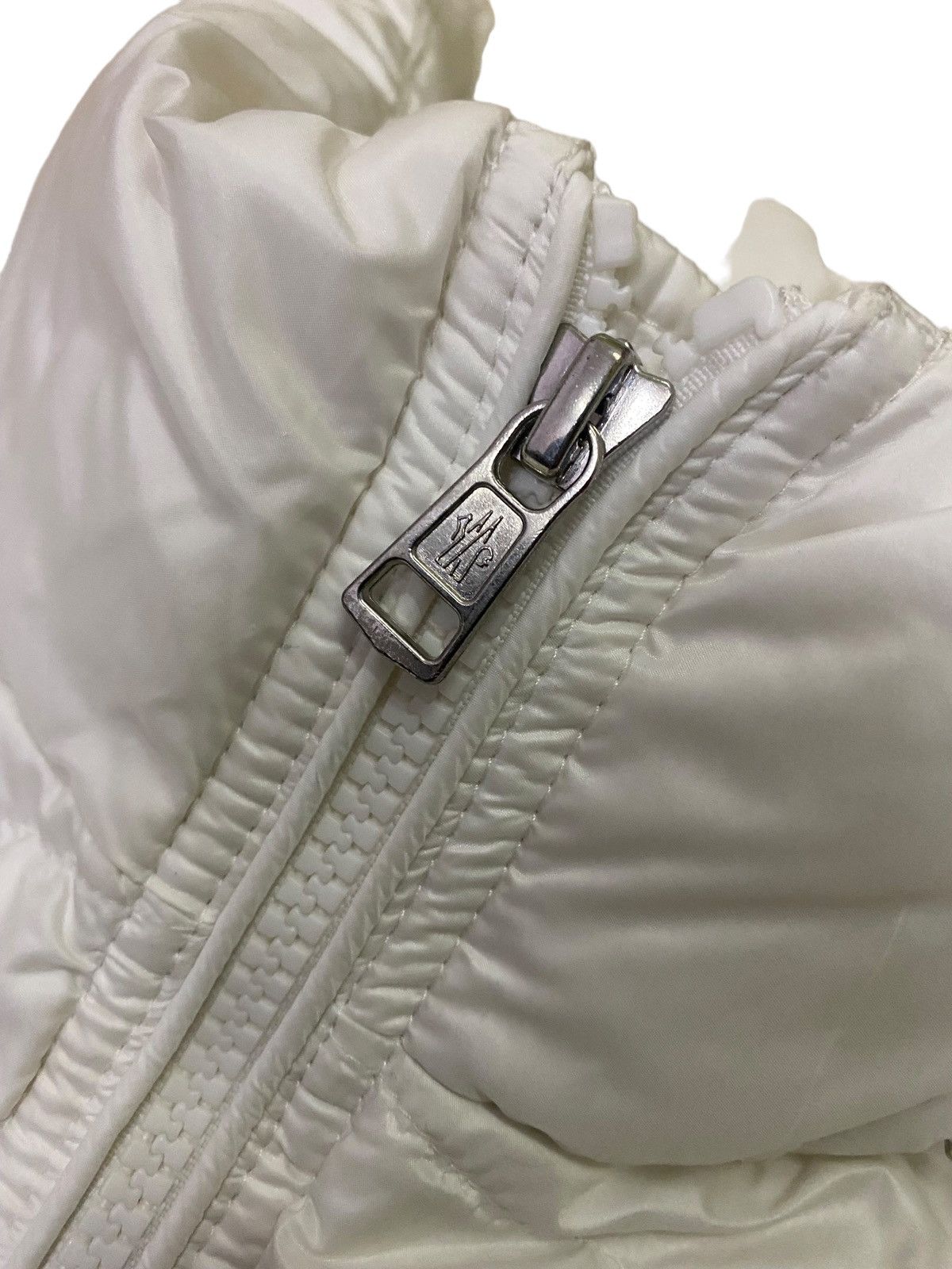 Moncler Moncler Doudoune Down Jacket Size S / US 4 / IT 40 - 12 Thumbnail