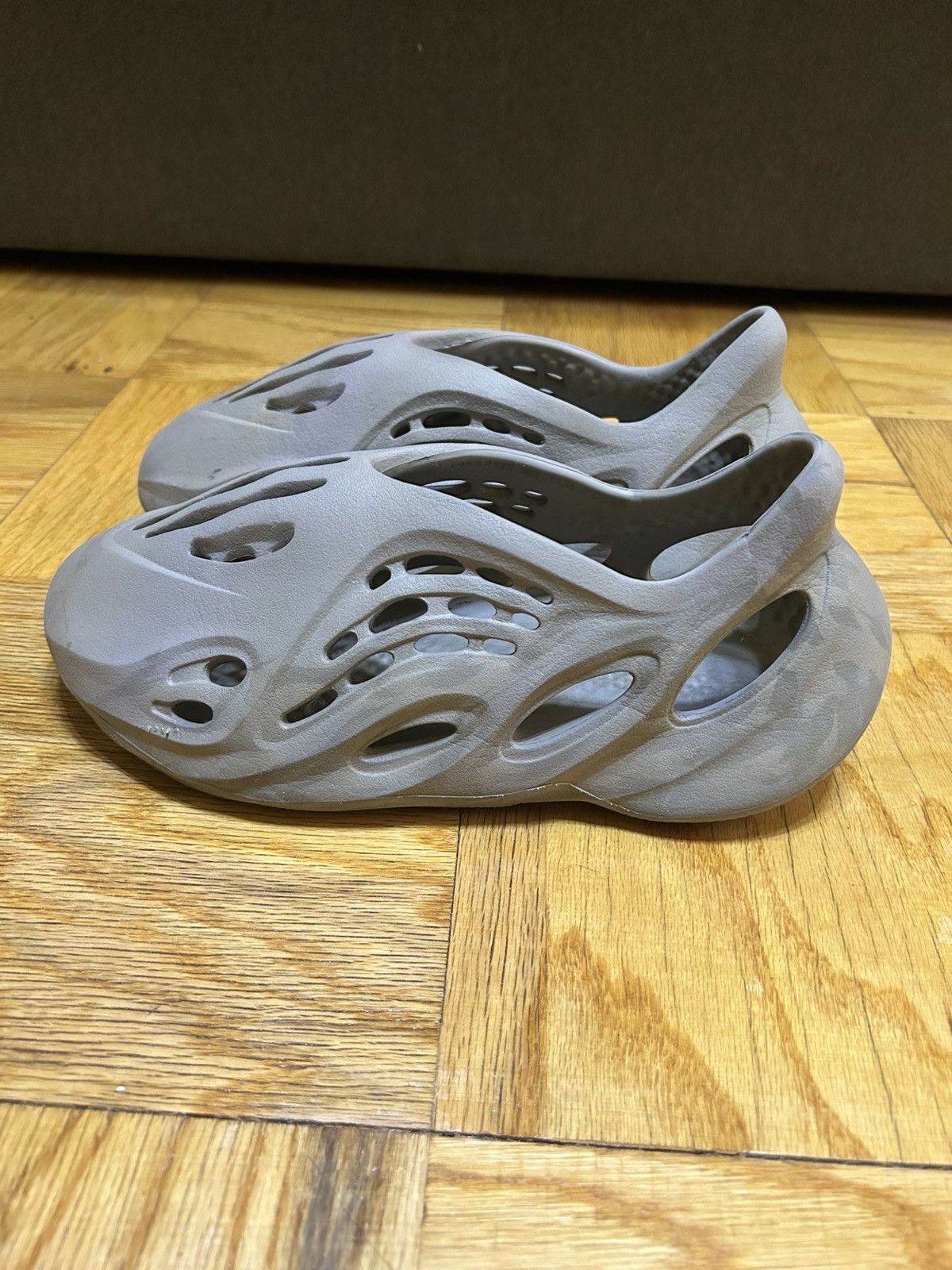Adidas × Kanye West Yeezy foam runner stone sage size 9 Size US 9 / EU 42 - 6 Thumbnail