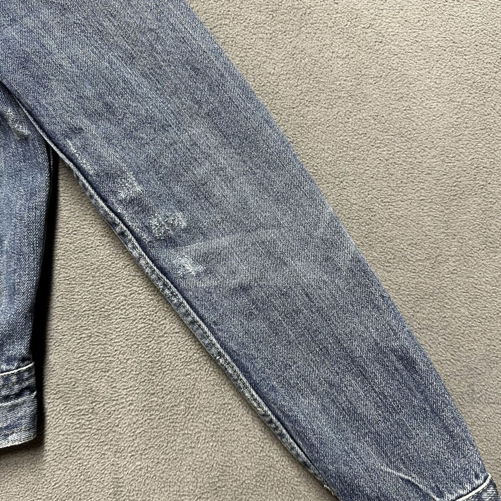 Ralph Lauren VINTAGE Ralph Lauren Jacket Womens XS Blue Denim Distressed 90s Trucker Jean GUC Size 26" / US 2 / IT 38 - 6 Thumbnail