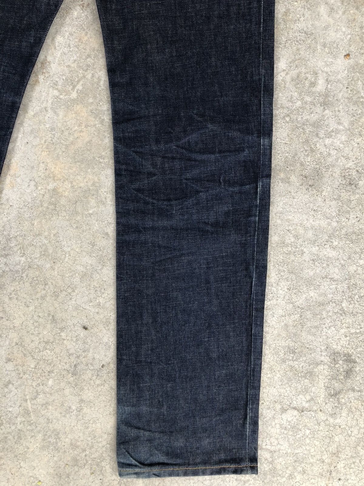 Helmut Lang Helmut Lang Classic Raw Denim Distressed Jeans Size US 31 - 12 Thumbnail