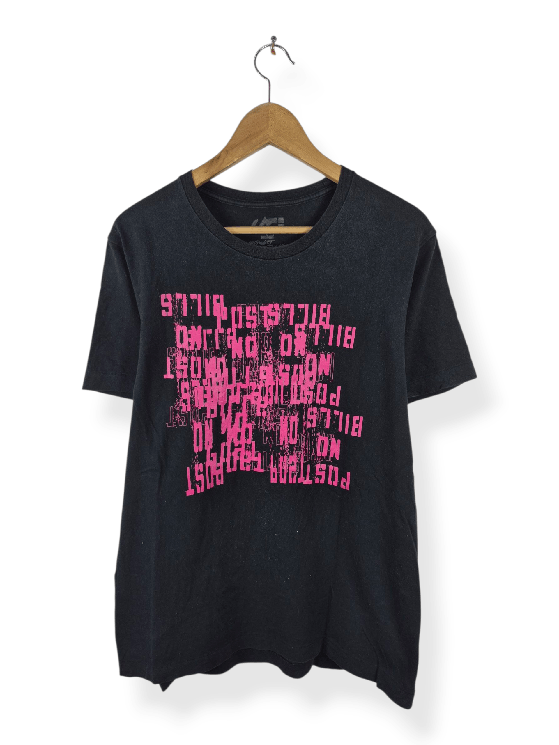 Futura 🔥 Uniqlo Futura Streetwear Designer Tee Japanese Brand Size US M / EU 48-50 / 2 - 2 Thumbnail