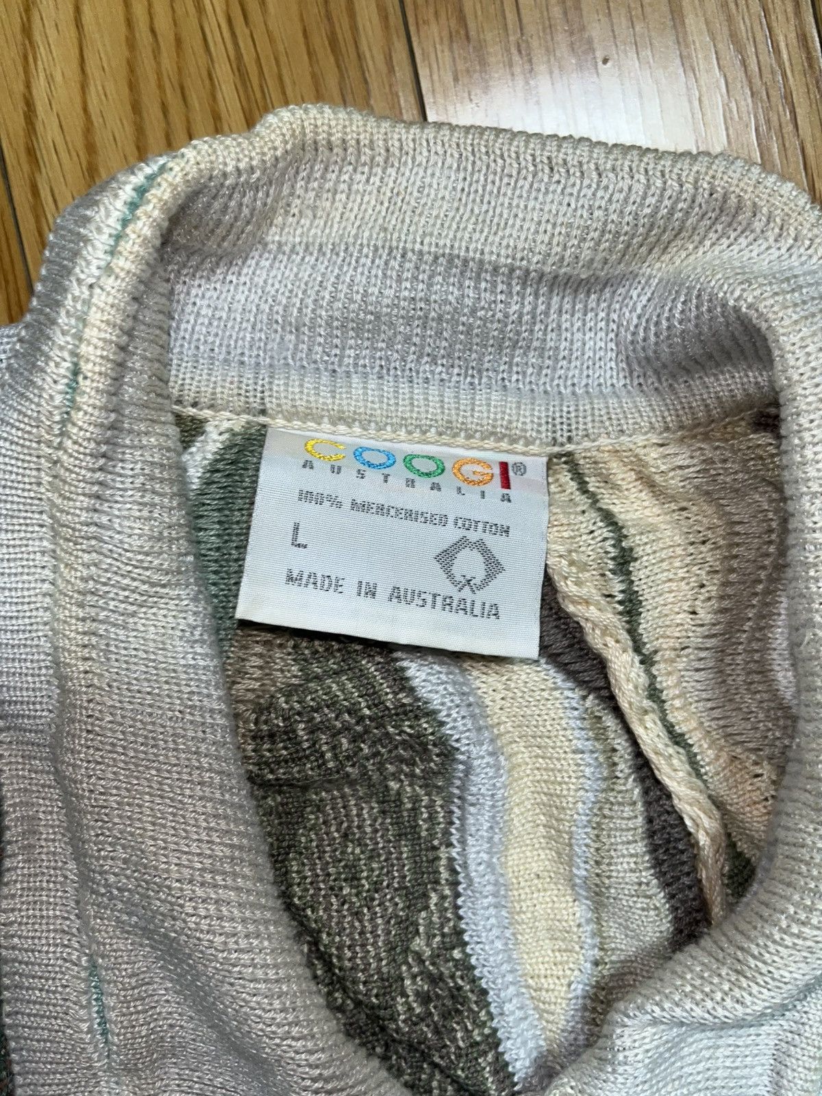 Coogi Coogi cable knit buttoned sweater Size US L / EU 52-54 / 3 - 3 Thumbnail