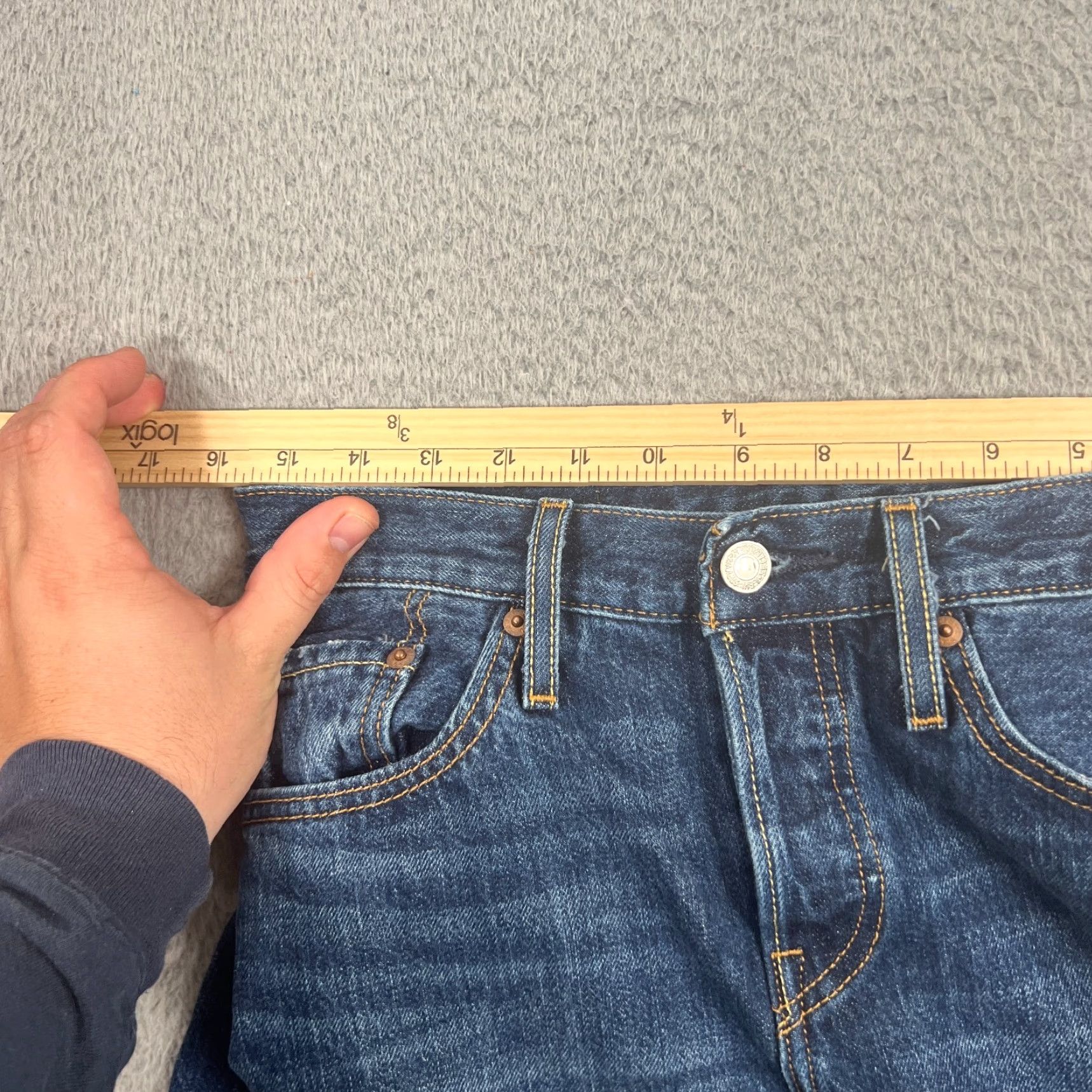 Levi's Levi's Womens Jeans 27 501 Taper Crop Dark Wash Blue Regular Fit 90s Style Size 27" / US 4 / IT 40 - 4 Thumbnail