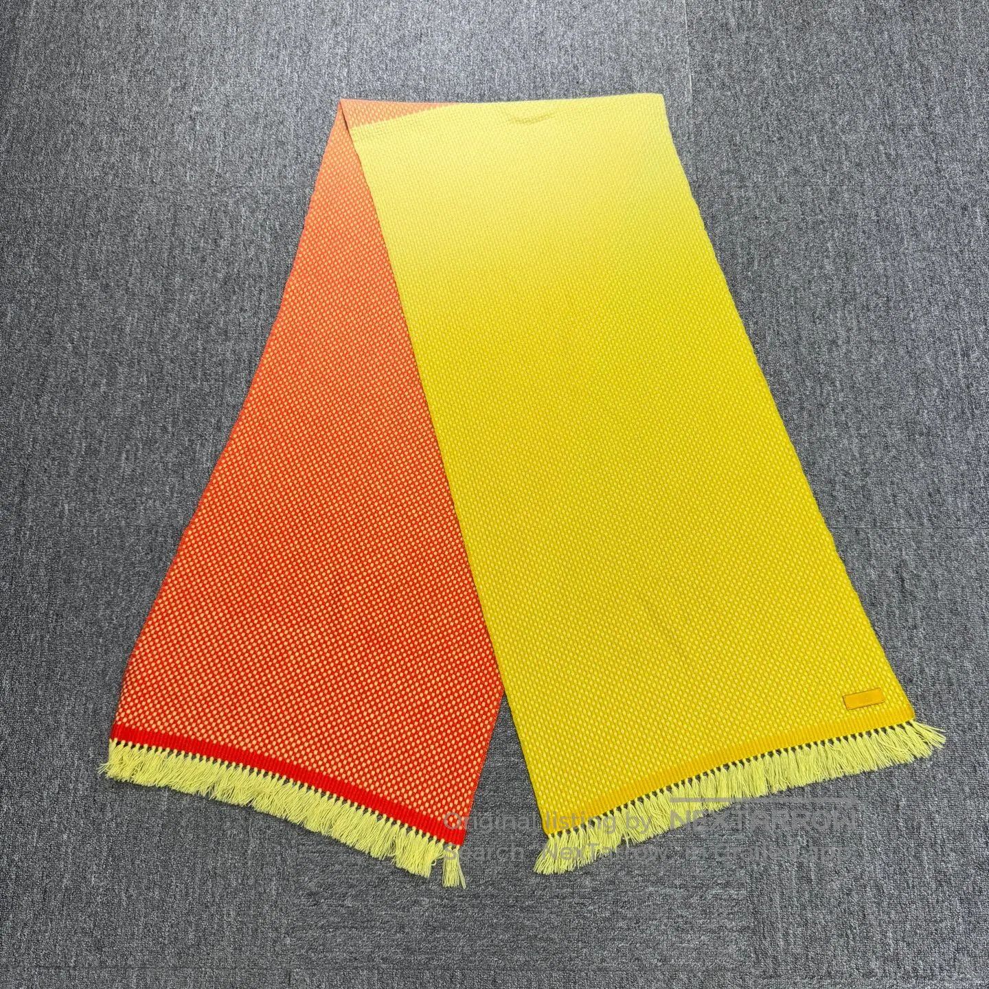 Hermes Hermes Sunrise Cashmere Knit Scarf| Size ONE SIZE - 3 Thumbnail