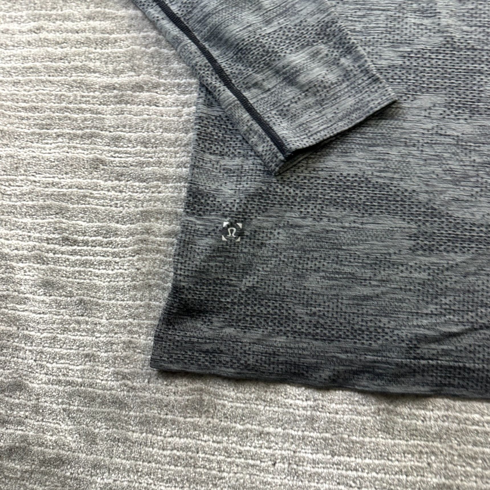 Lululemon Lululemon Shirt Mens Medium Gray Metal Vent Tech Camouflage Performance Tee Size US M / EU 48-50 / 2 - 5 Thumbnail