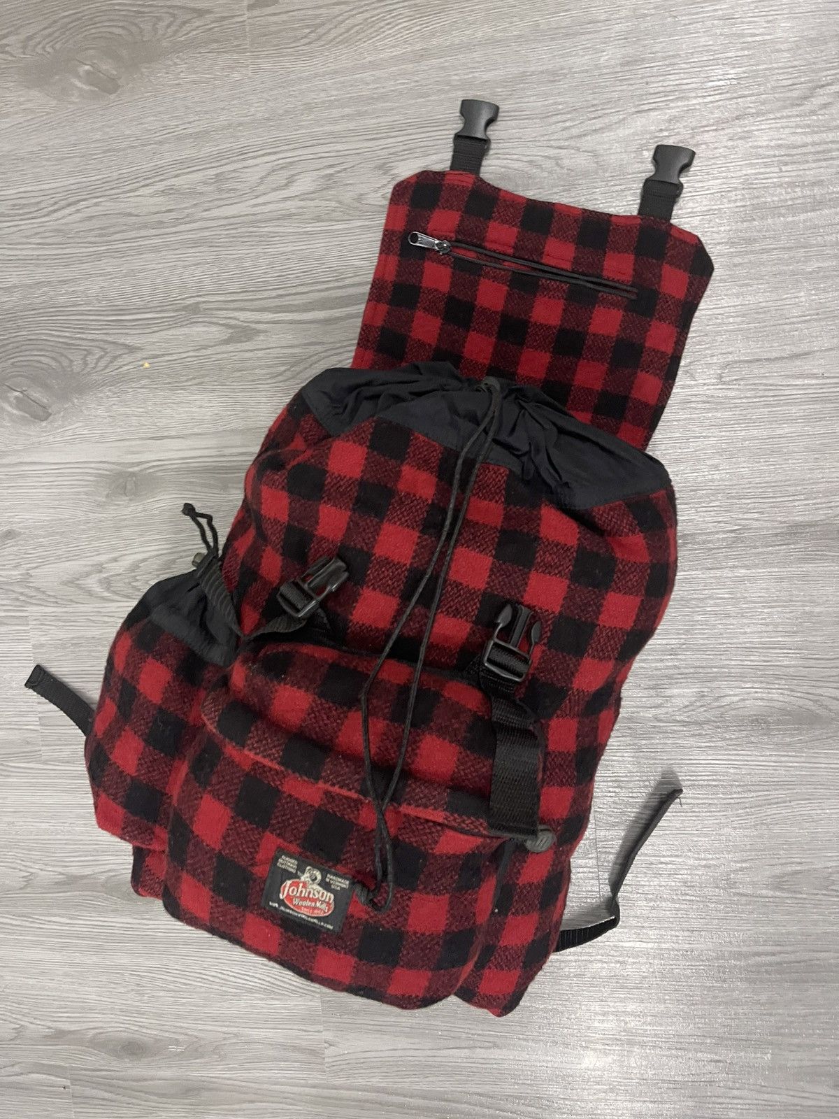 Johnson Woolen Mills Red Plaid Johnson Woolen Mill Rucksack Bagpack Size ONE SIZE - 18 Thumbnail