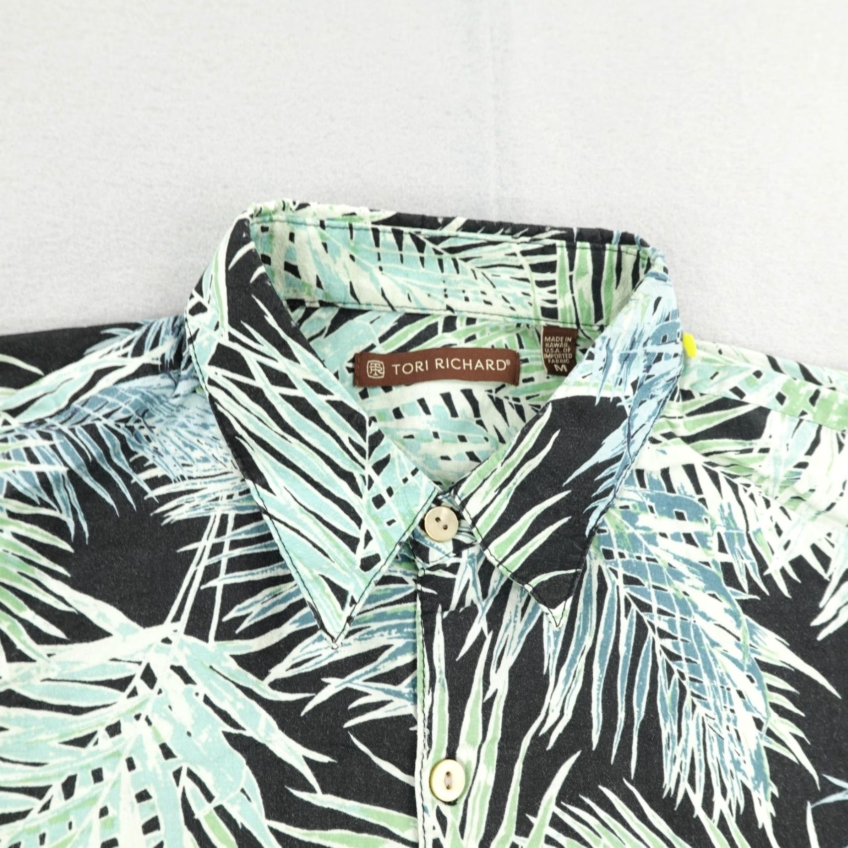 Tori Richard Tori Richard Shirt Mens Medium Hawaiian Palm Leaves Cotton Lawn Short Sleeve Aloha Beach Tropical Button-Up Mens Size US M / EU 48-50 / 2 - 2 Thumbnail