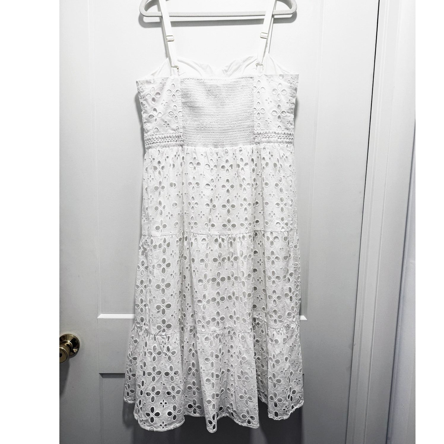 Lilly Pulitzer Lilly Pulitzer Marjorie Eyelet Dress Size XL / US 12-14 / IT 48-50 - 2 Thumbnail