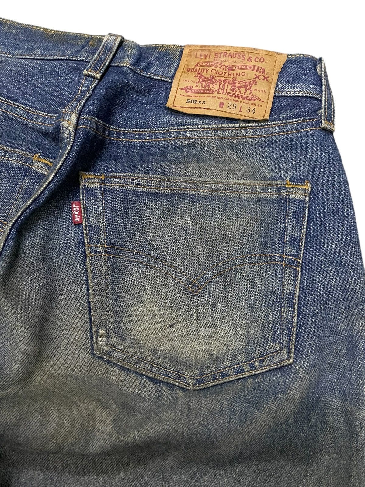 LVC × Levi's × Vintage Vintage Levis 501 Mud Wash Aging Honeycomb Distressed Jeans Size US 29 - 19 Thumbnail