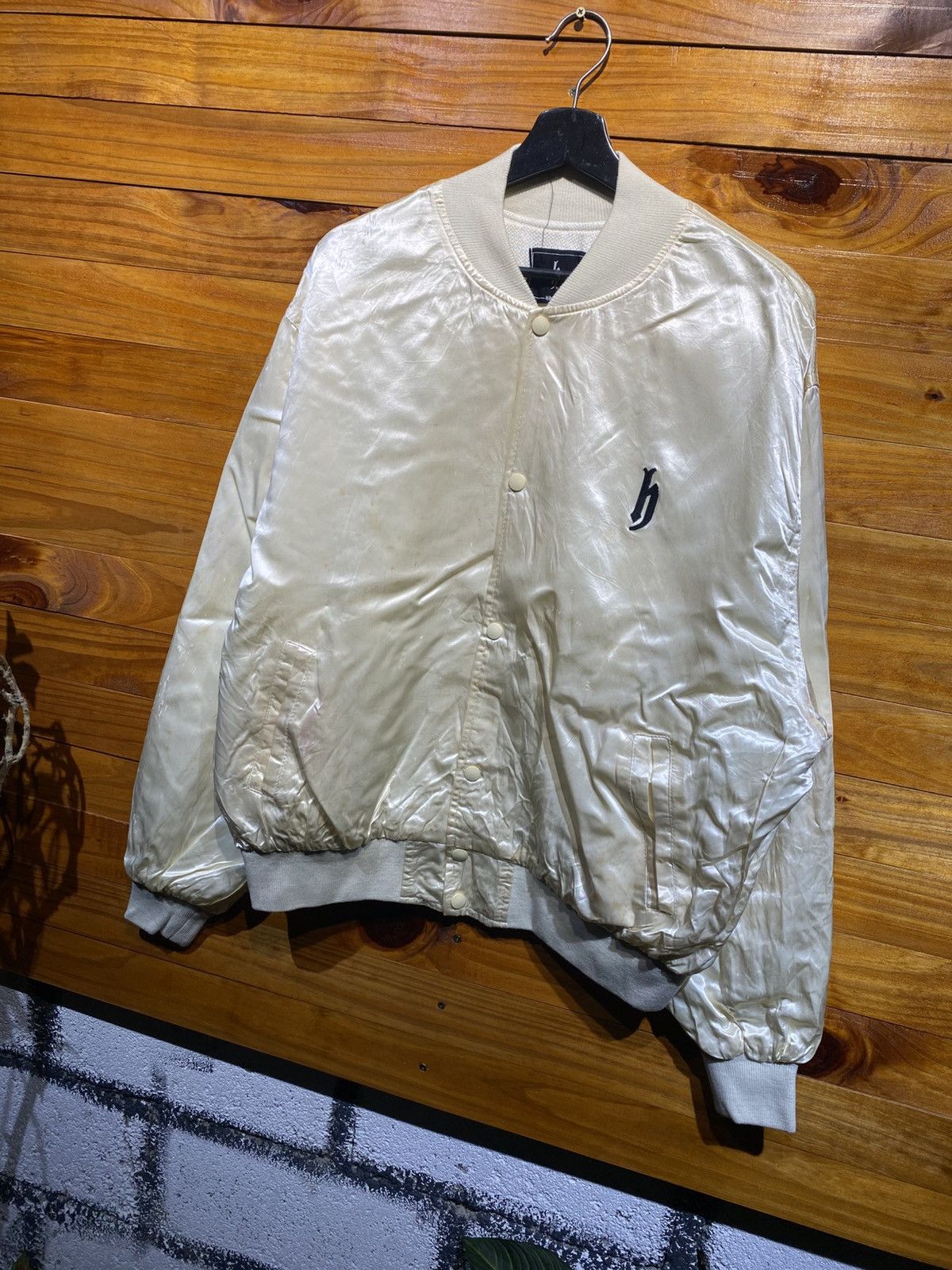 Japanese Brand DJ Honda Satin Bomber– Ivory White Hip-Hop Streetwear Size US L / EU 52-54 / 3 - 2 Thumbnail