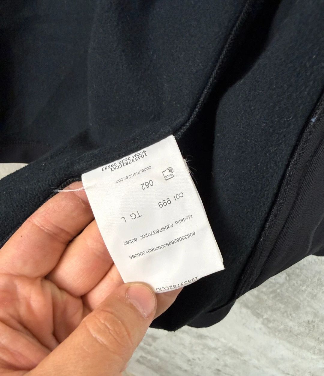 Moncler Grenoble ULTRA RARE Moncler Grenoble x Niseko Black Japan VIP Edition Size US L / EU 52-54 / 3 - 9 Thumbnail
