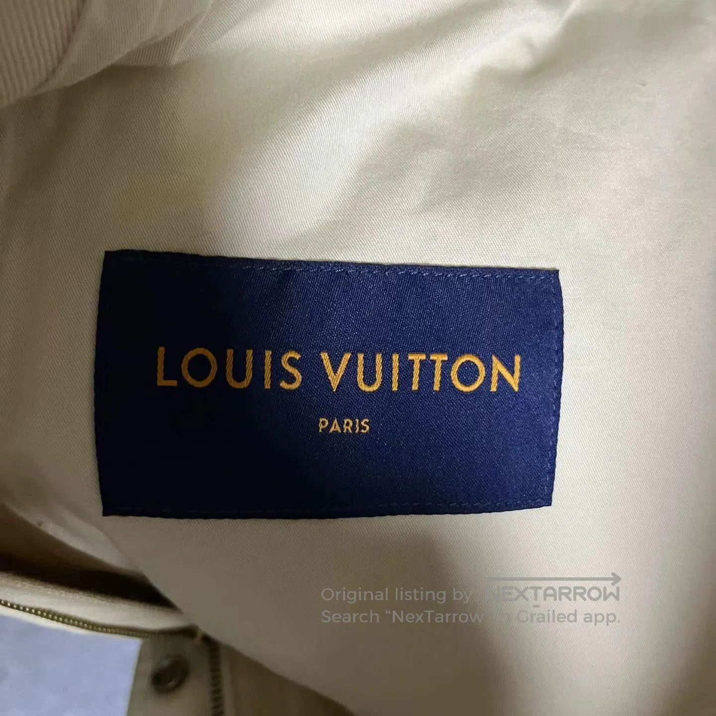 Louis Vuitton beige louis vuitton detachable collar jacket. Size US M / EU 48-50 / 2 - 2 Thumbnail