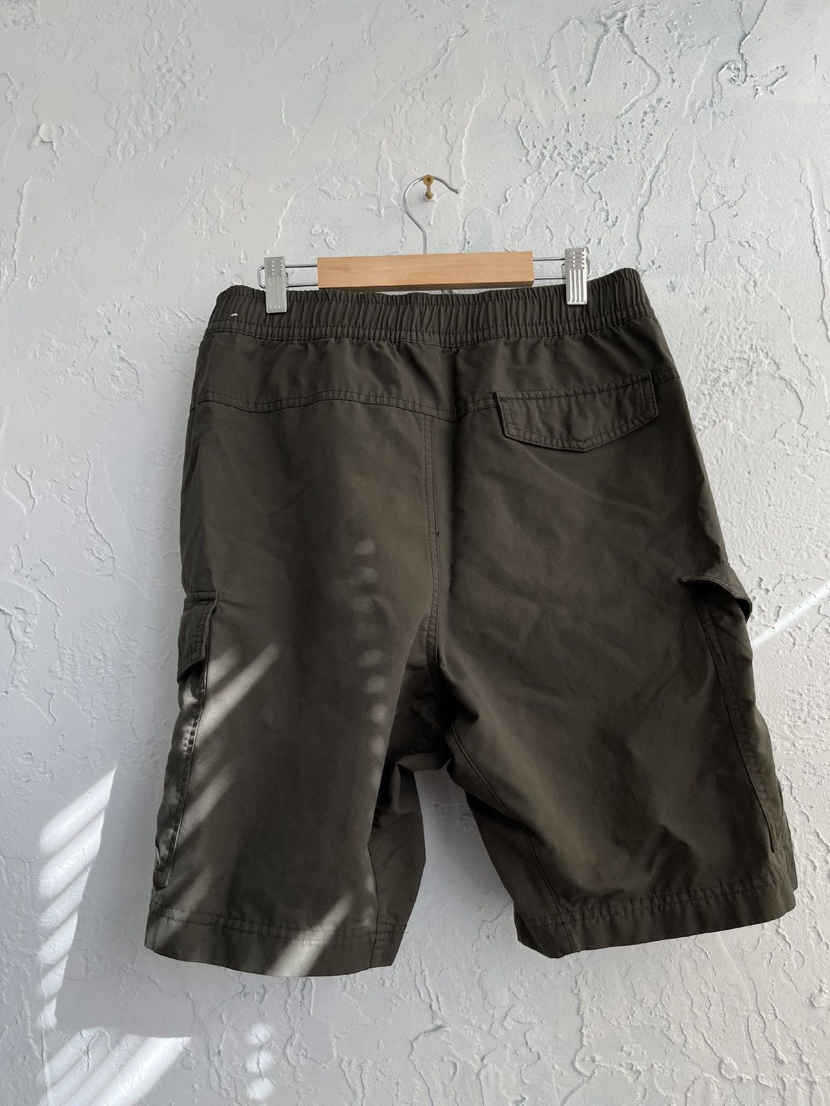 Nike Nylon Utility Cargo Shorts Size US 31 - 7 Thumbnail