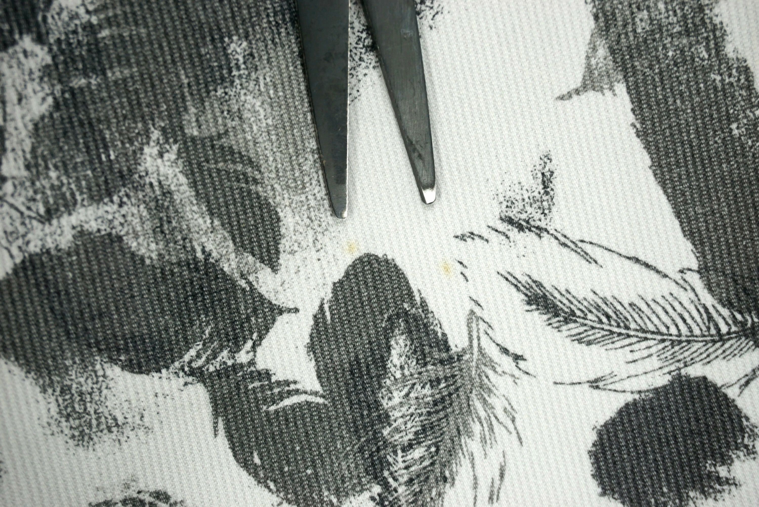 Japanese Brand Antgauge Japan Pants Size 29x30.5 Slim Skinny Feathers Print Size US 29 - 14 Thumbnail