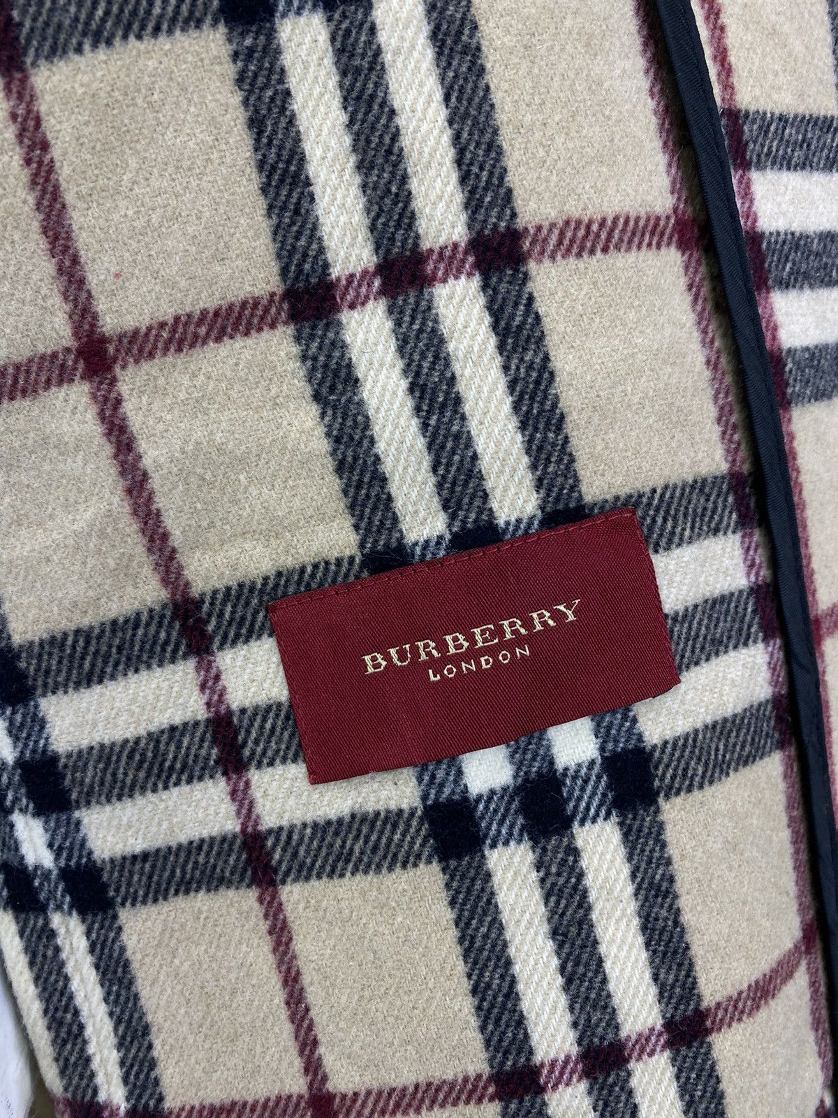 Burberry × Vintage Vintage Burberry London Button Up Wool Jacket Size US M / EU 48-50 / 2 - 9 Thumbnail
