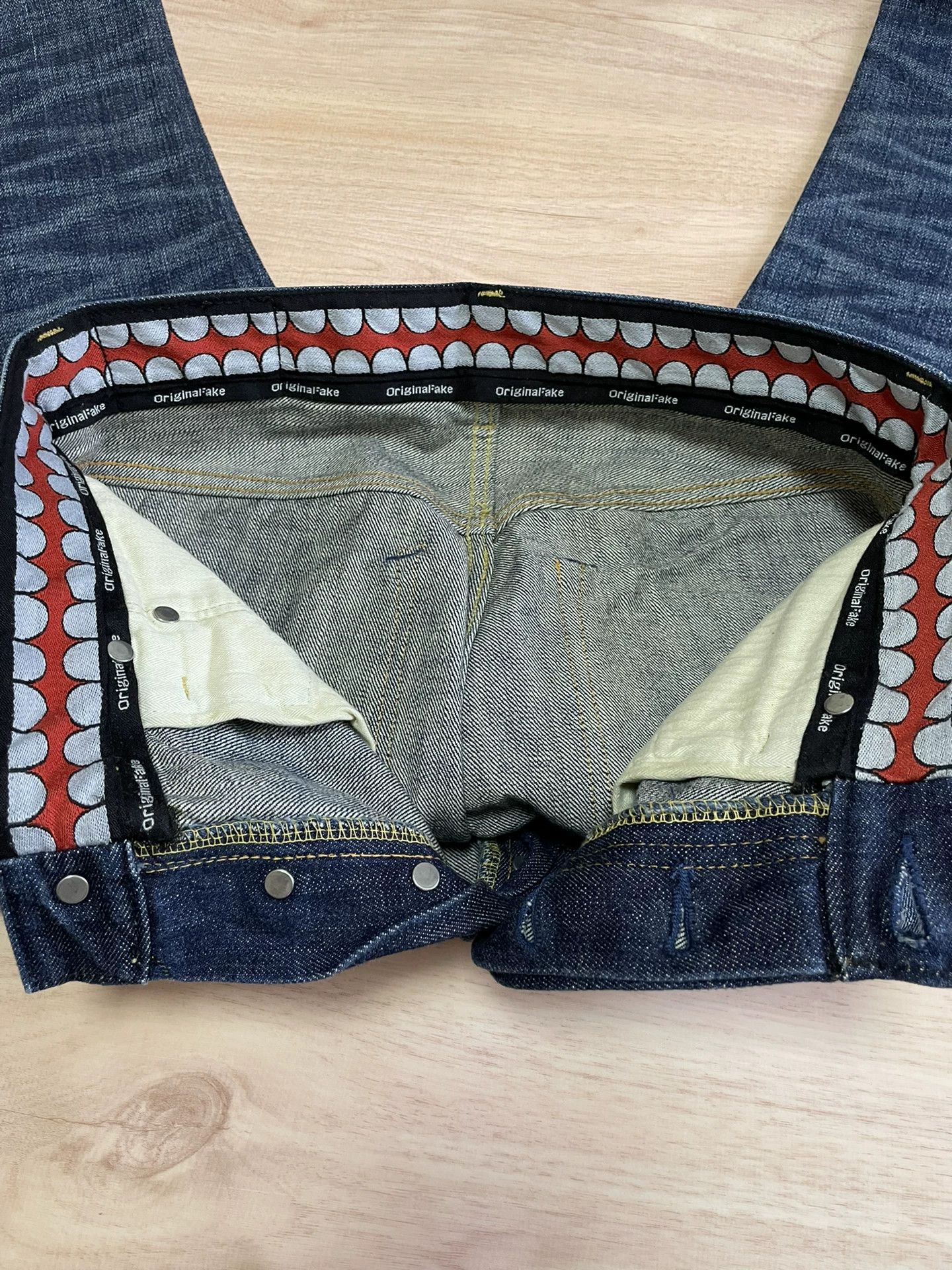 Original Fake OF KAWS Red Waist Washed Jeans New 38.2cm Waist Size US 29 - 8 Thumbnail