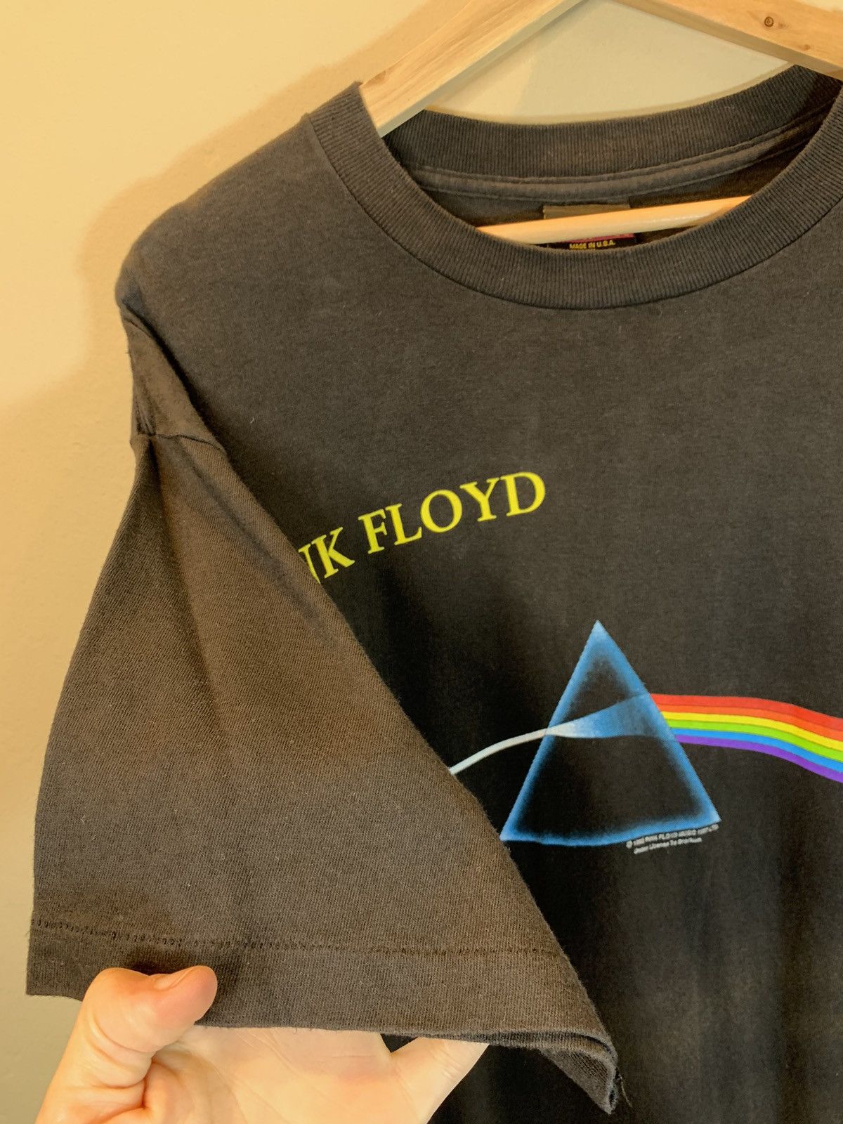 Brockum × Pink Floyd × Vintage RARE Vintage 90s Pink Floyd Dark Side Of The Moon Tour Shirt Size US XL / EU 56 / 4 - 6 Thumbnail