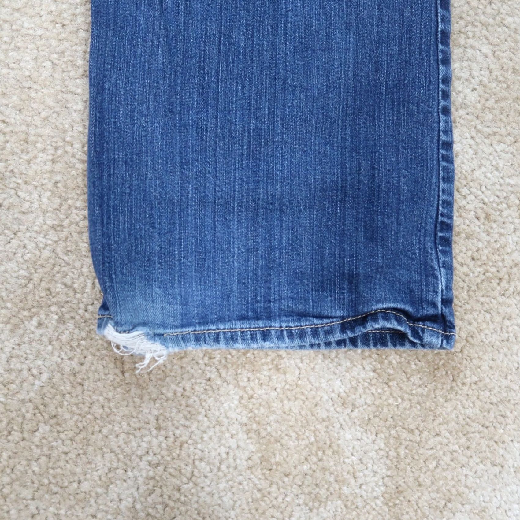 Eddie Bauer Eddie Bauer Jeans Bootcut Women’s 10 Blue Denim 30in Inseam Belt Loops 5-Pocket Slimming Regular Rise Mid Vintage No Size 32" / US 10 / IT 46 - 7 Thumbnail