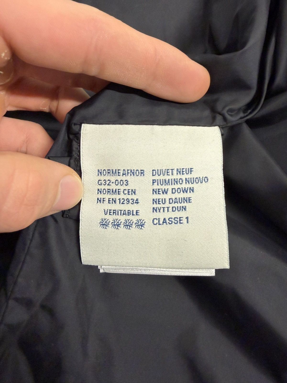 Moncler Moncler CROZANT GIUBBOTTO CROZANT JACKET Size L / US 10 / IT 46 - 14 Thumbnail