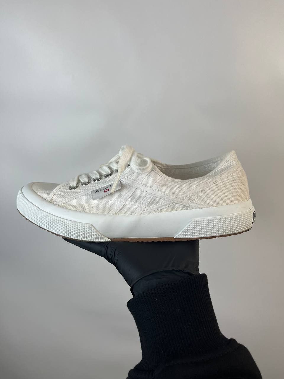 Superga ALAÏA x Superga Canvas Sneakers Low Top Women’s EU 39 US 8 Size US 8 / IT 38 - 1 Thumbnail