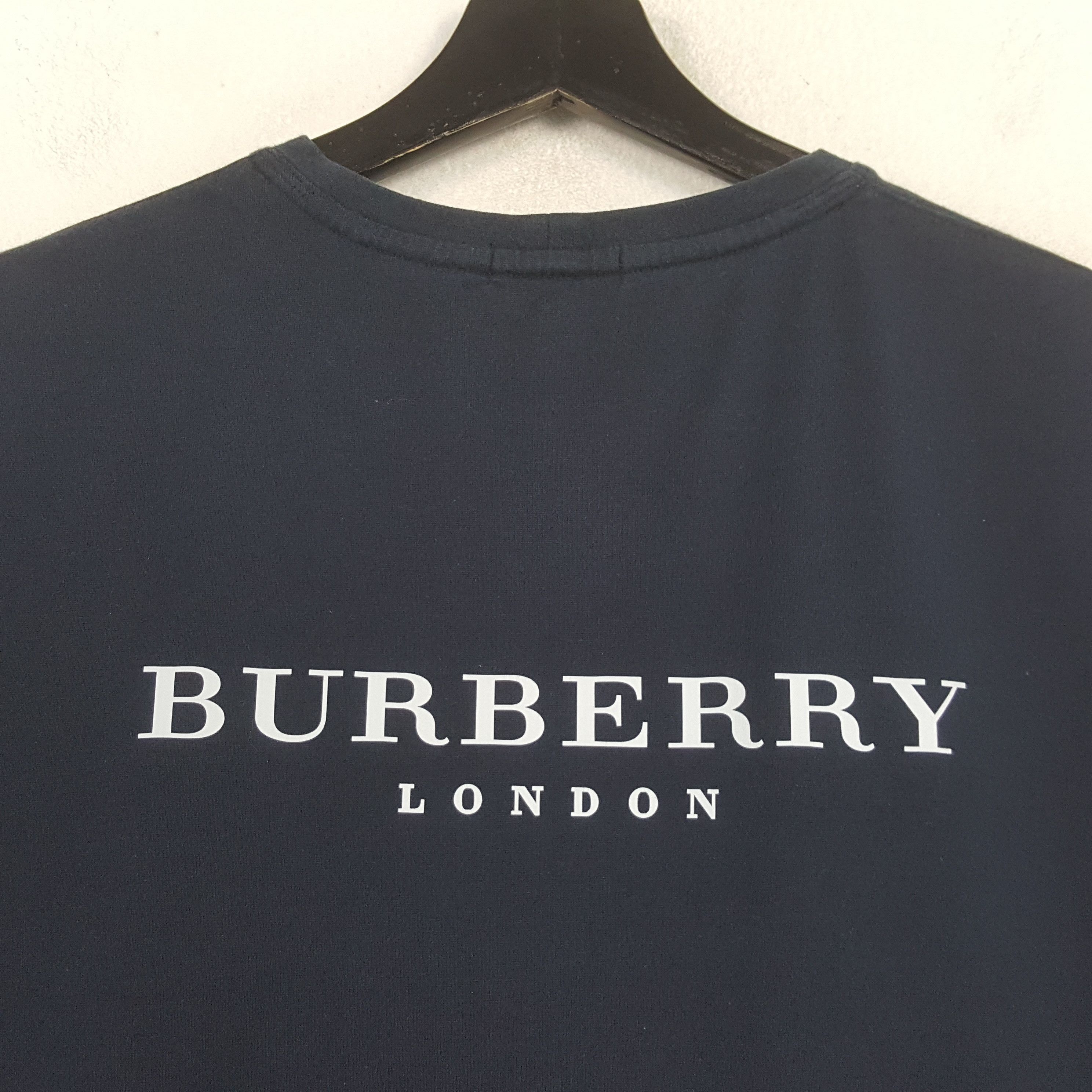 Burberry BURBERRY LONDON Fashion Brand Custom Art Tshirt C285N54 Size US L / EU 52-54 / 3 - 2 Thumbnail