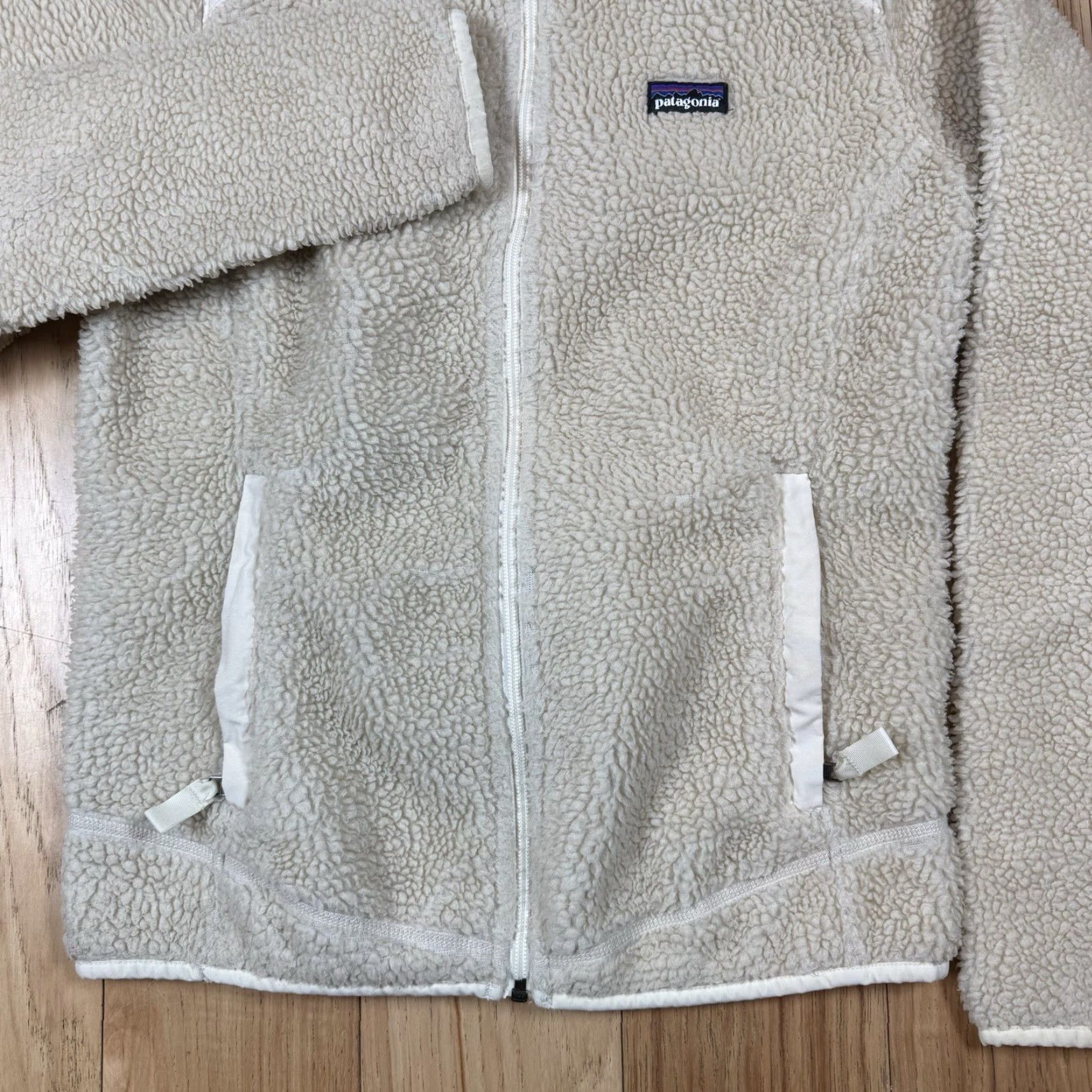 Patagonia VINTAGE Patagonia Jacket Womens Medium Beige Fleece Full Zip Retro X Deep Pile Sherpa Size M / US 6-8 / IT 42-44 - 3 Thumbnail