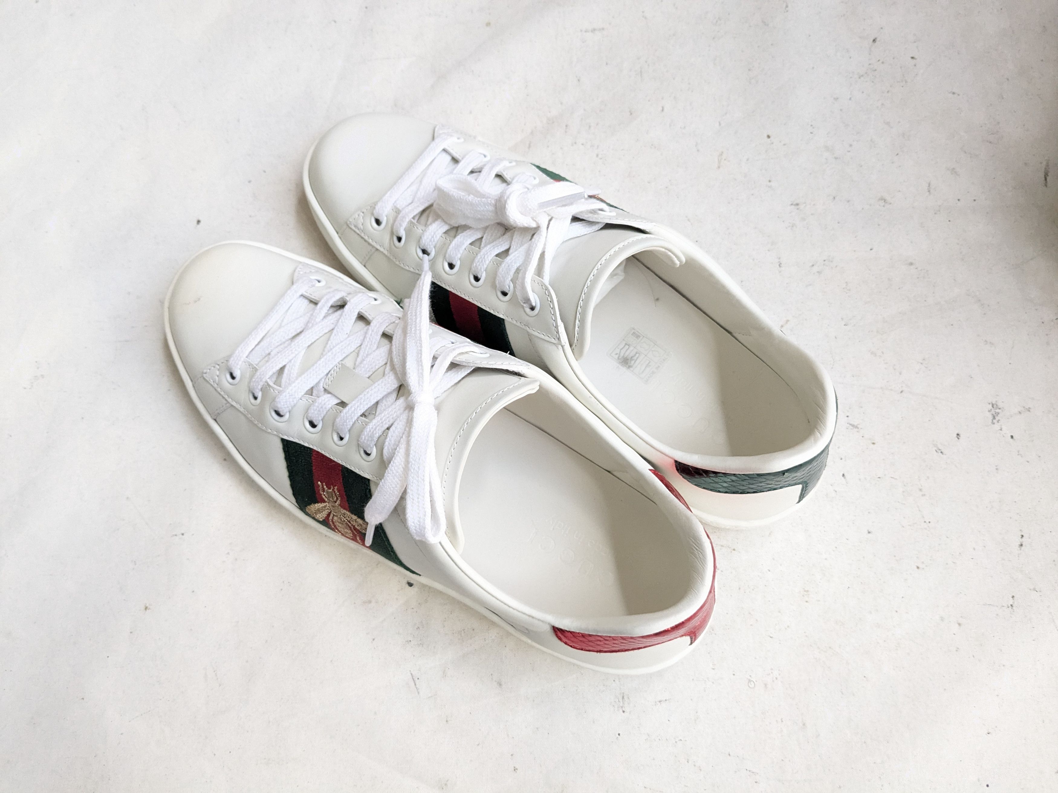 Gucci Gucci Ace White Bee Leather 8 Low Tops Web Elastic Size US 8 / EU 41 - 13 Thumbnail