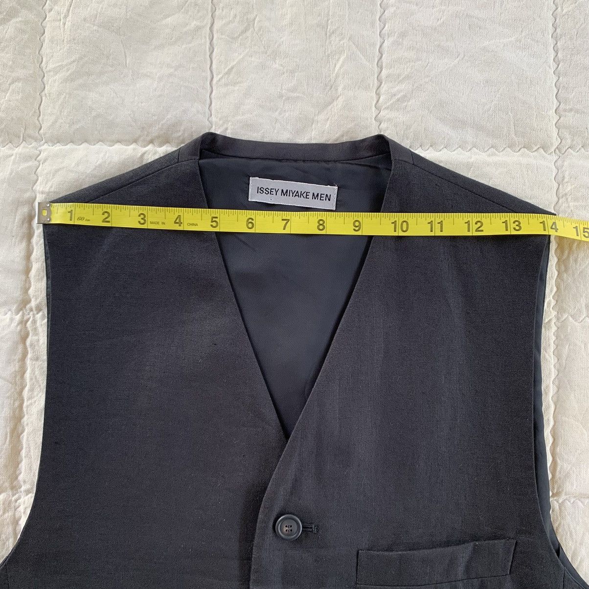 Issey Miyake Issey Miyake Men Vest Size US M / EU 48-50 / 2 - 13 Thumbnail