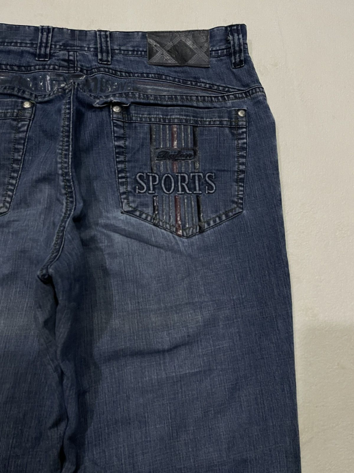 Vintage Vintage Japanese Brand Faded Distress Denim Jeans Size US 35 - 15 Thumbnail