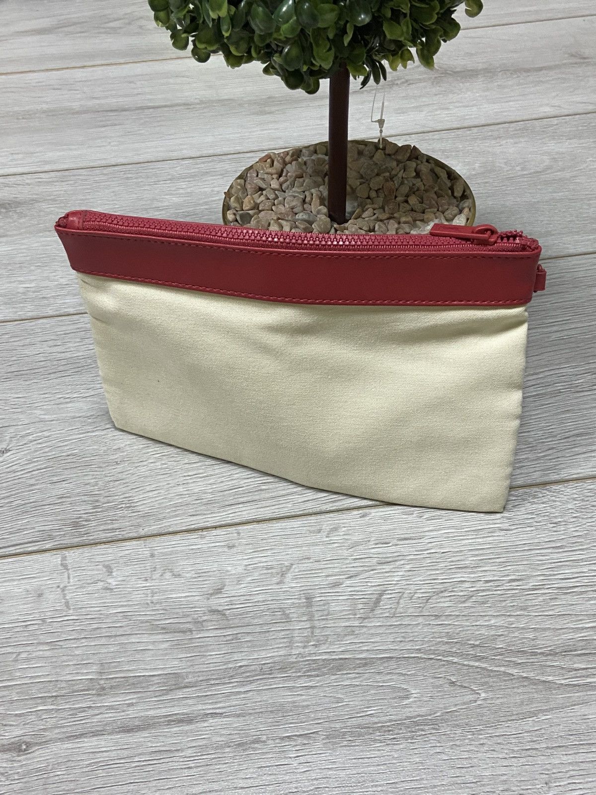 Yves Saint Laurent YSL Yves Saint Laurent beauty pouch bag parfums Size ONE SIZE - 2 Thumbnail