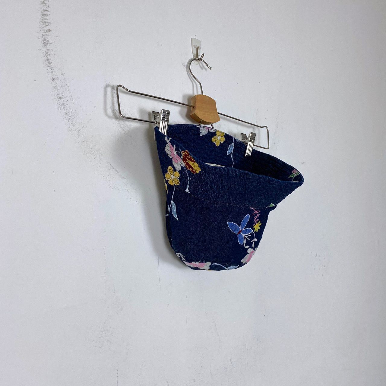 Engineered Garments INDIGO DENIM FLORAL EMBROIDERY BUCKET HAT Size ONE SIZE - 3 Thumbnail