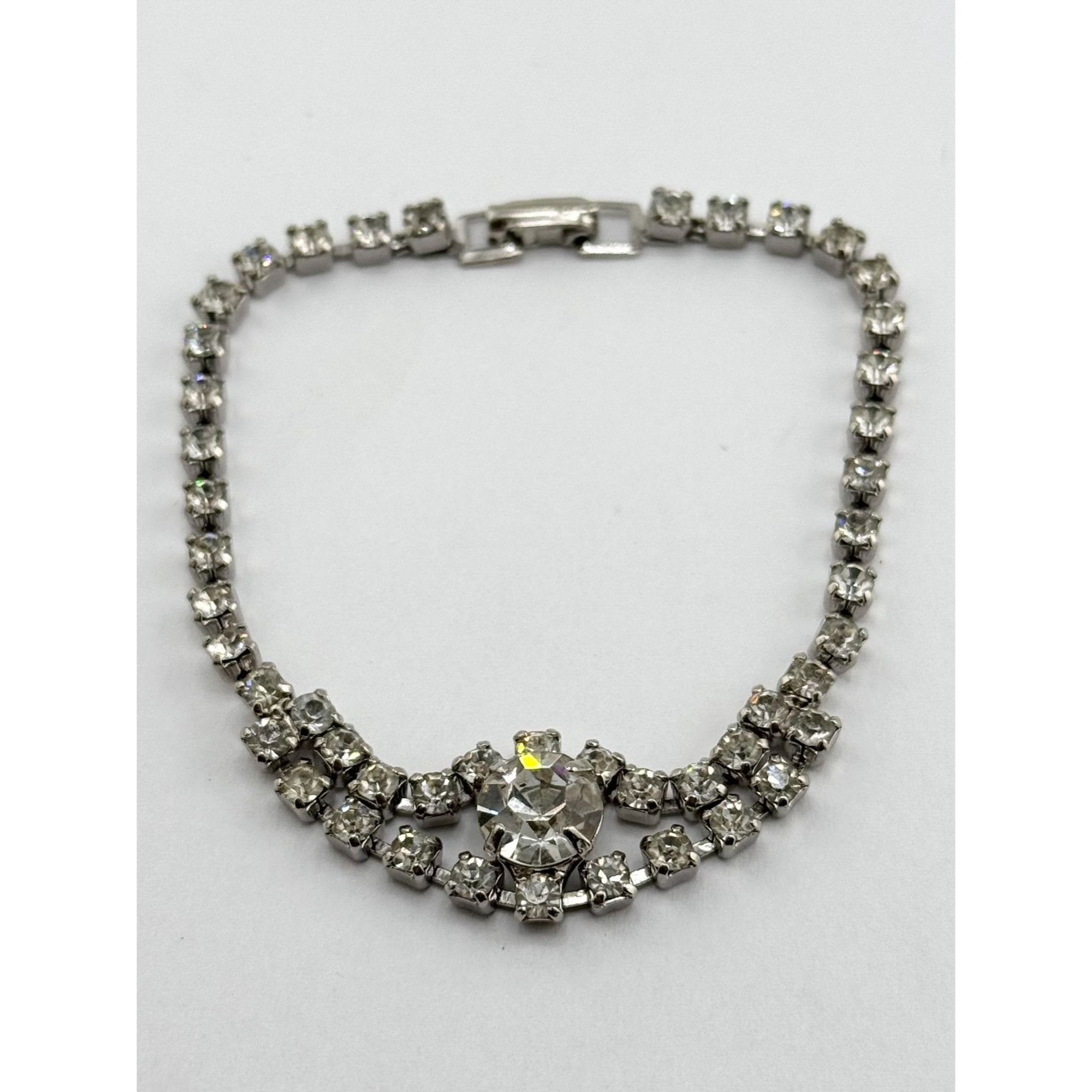 Vintage Vintage glass rhinestone bracelet Size ONE SIZE - 2 Thumbnail