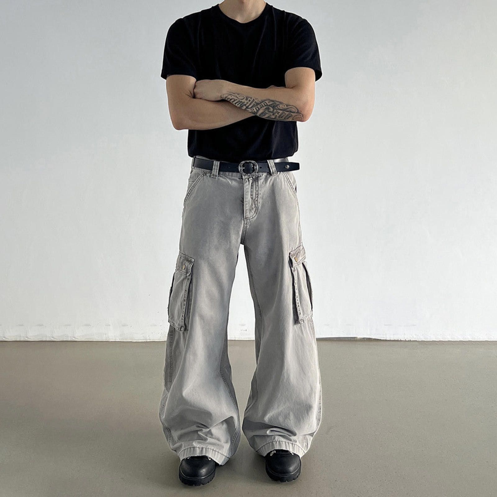 Other Multi Pocket Gray Cargo Pants Size US 30 / EU 46 - 2 Thumbnail