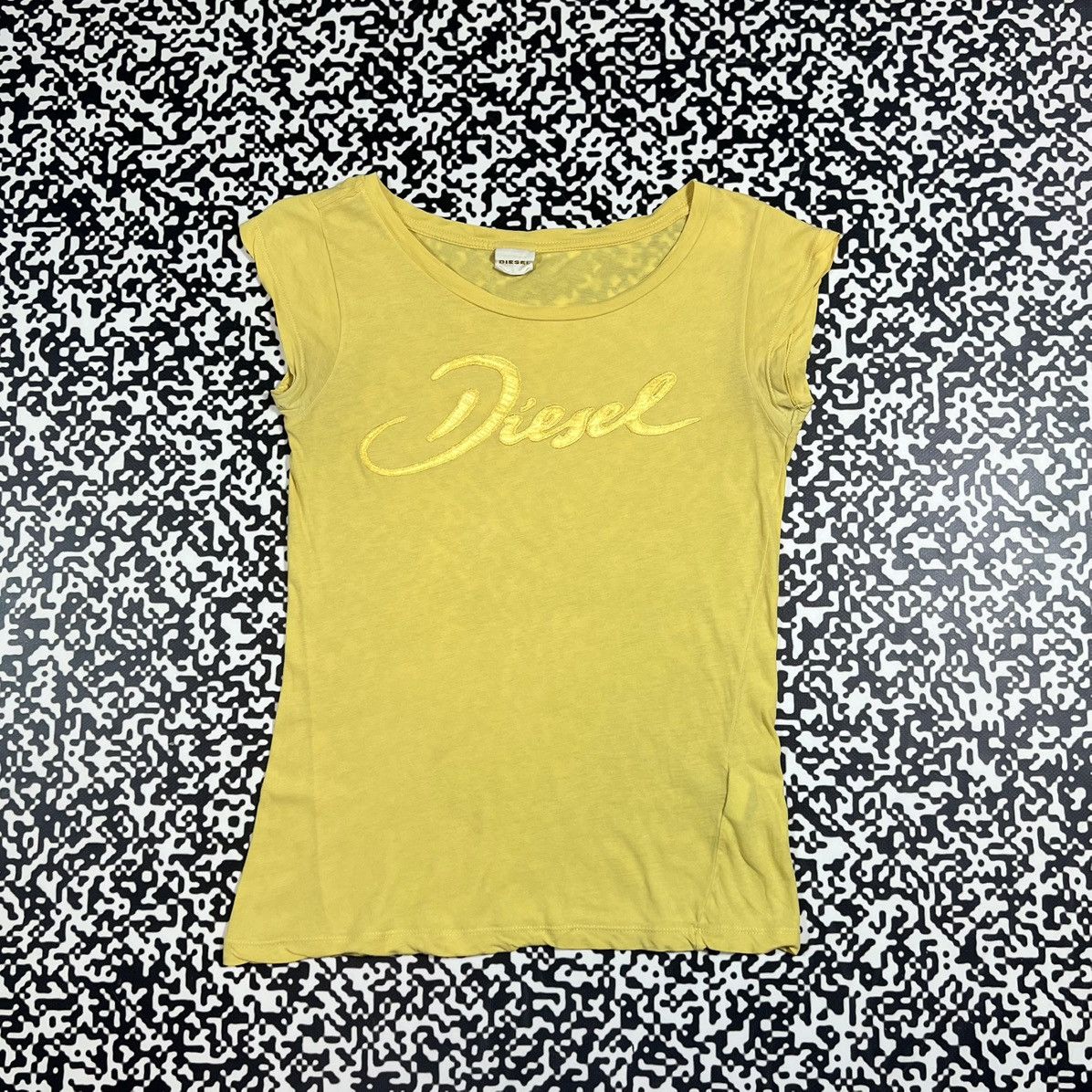 Diesel Vintage Y2K Diesel Big Logo Retro Casual T-shirt 90s Style Size S / US 4 / IT 40 - 2 Thumbnail