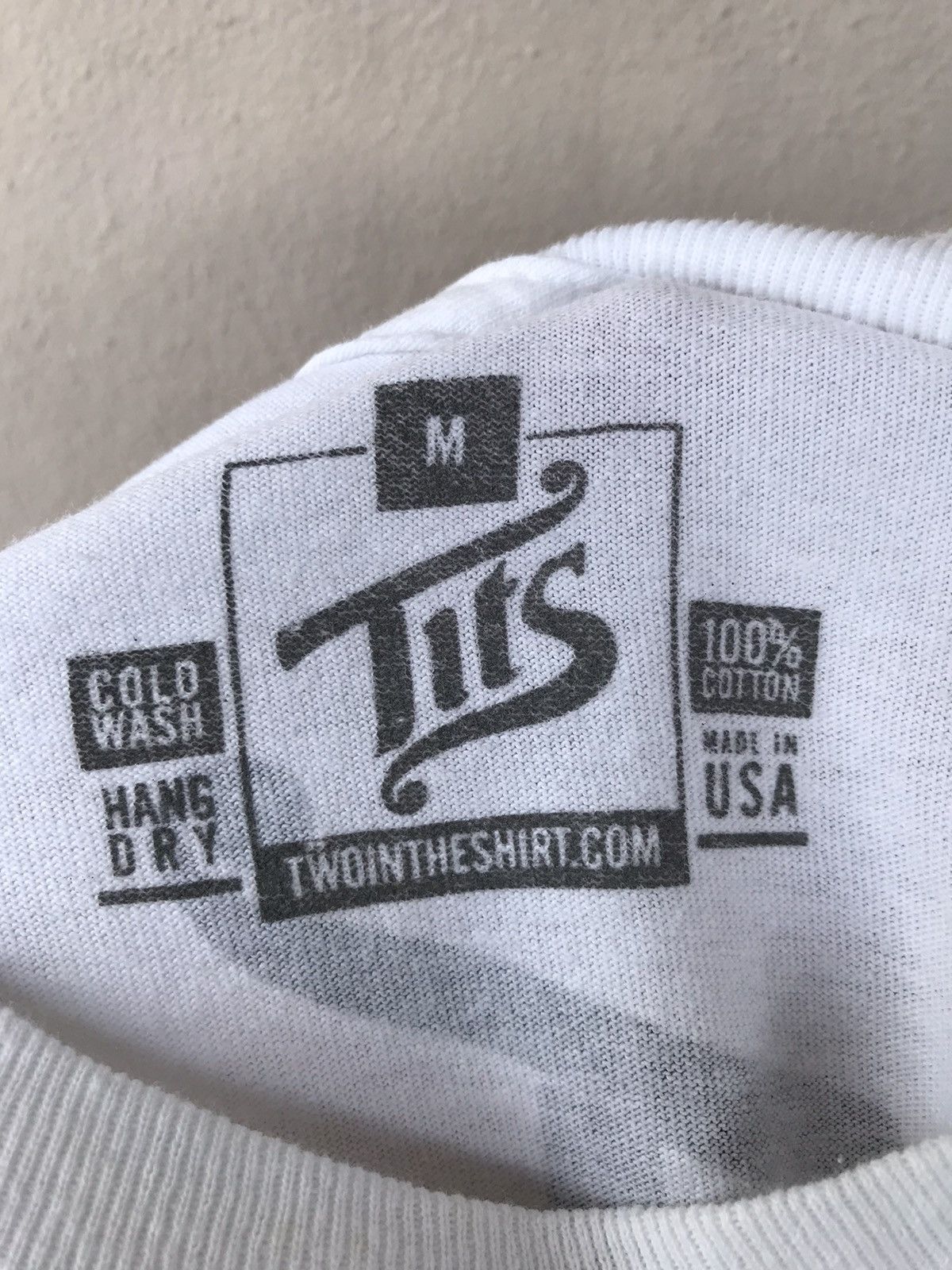 Vintage Vintage Y2k Distressed Snow Bunny ( One Hell of a Drug) Size US M / EU 48-50 / 2 - 10 Thumbnail