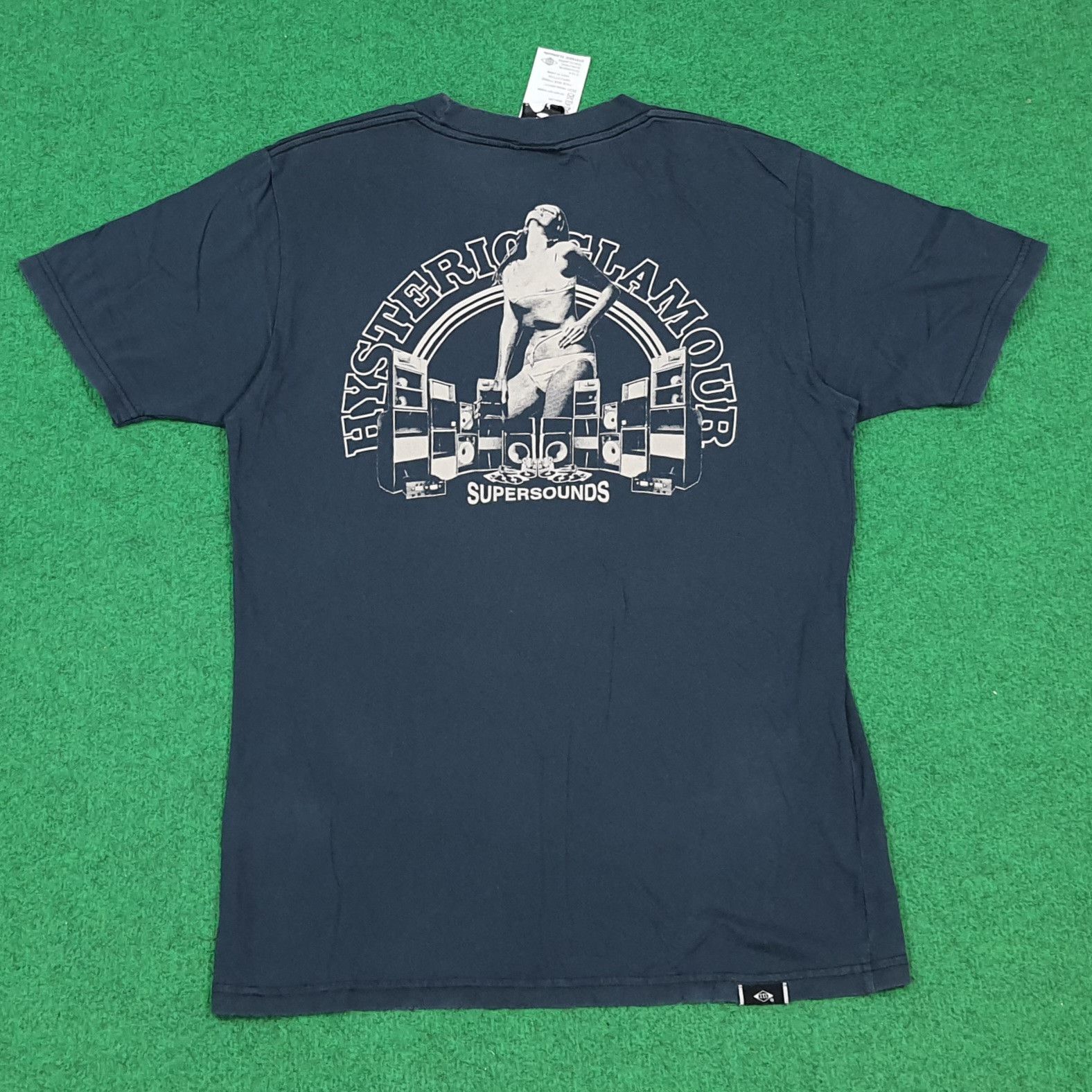 Hysteric Glamour Vintage Hysteric Glamour Super Sounds Japan Tshirt C299N25 Size US M / EU 48-50 / 2 - 1 Thumbnail
