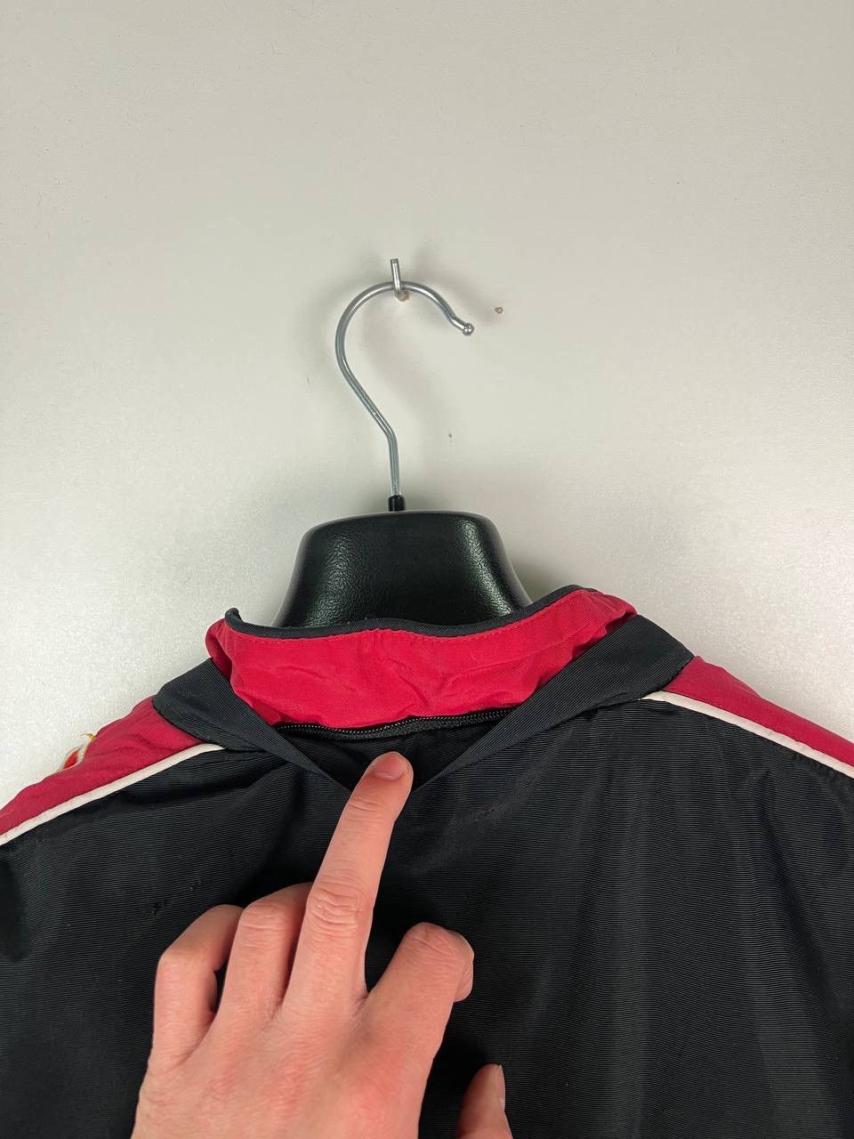 Ferrari Ferrari Marlboro Vodafone jacket size XL Size US XL / EU 56 / 4 - 19 Thumbnail