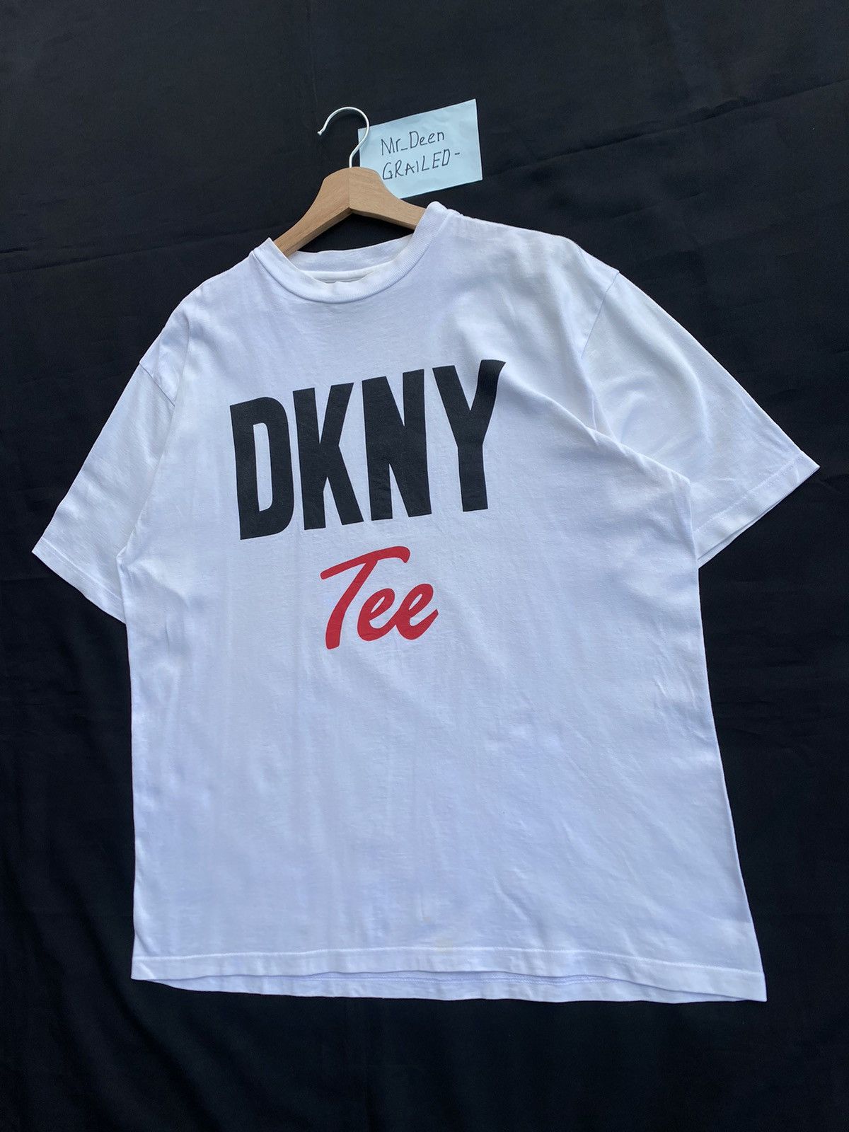 DKNY Rare Vintage DKNY Big Logo Spellout Tshirt Size US L / EU 52-54 / 3 - 3 Thumbnail