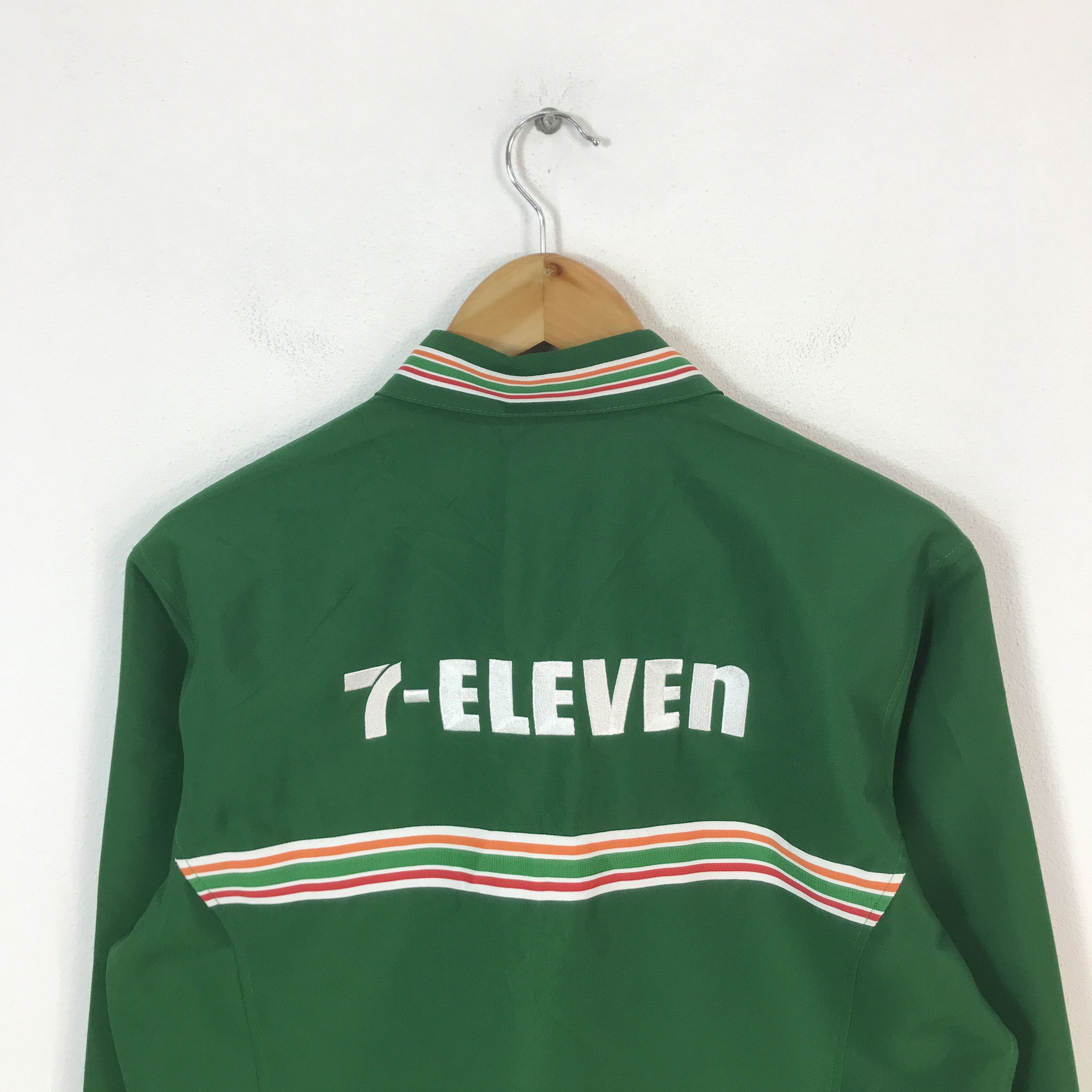 Japanese Brand vinatge 7 eleven japan Shirt jacket Size US M / EU 48-50 / 2 - 4 Thumbnail