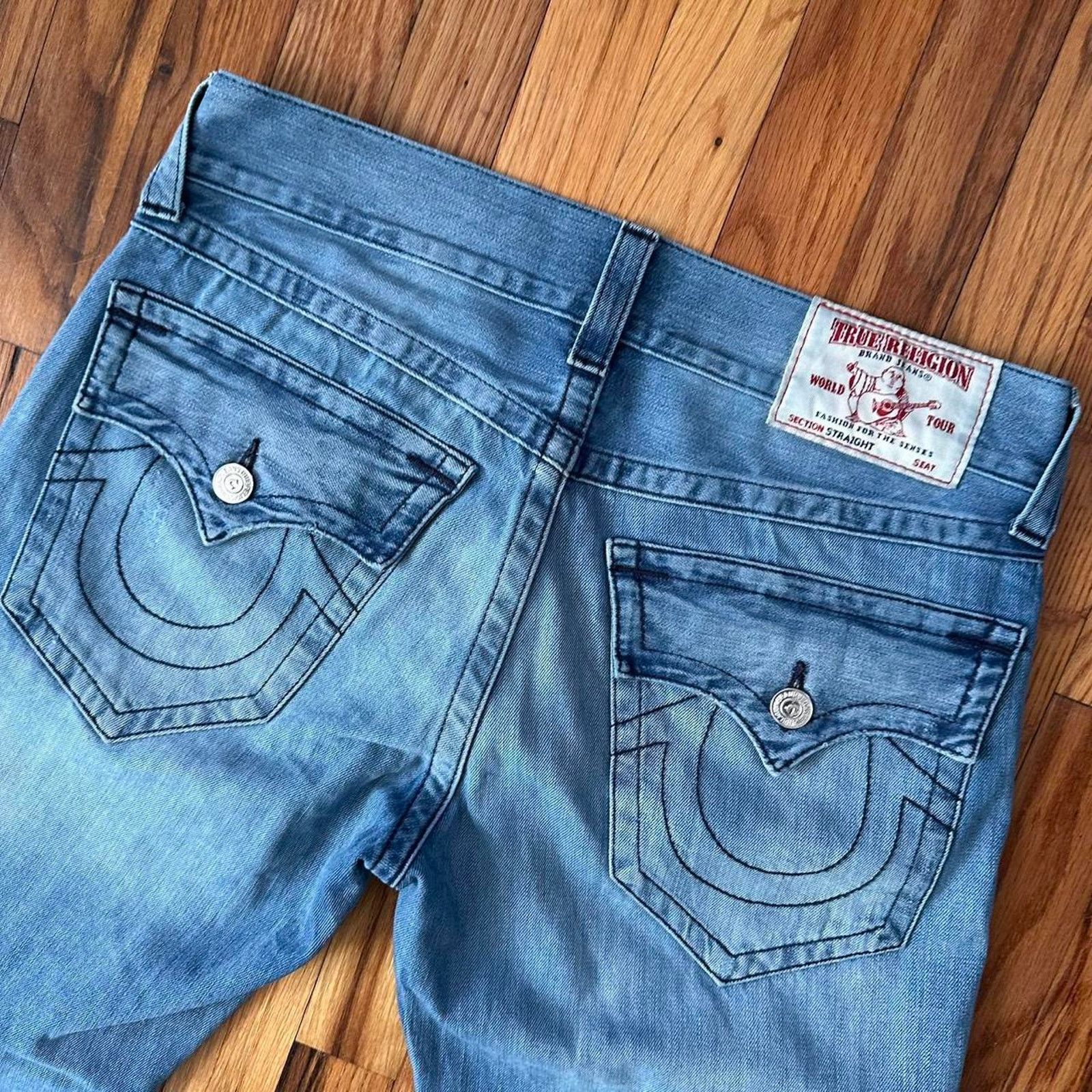 True Religion True Religion Flap Pocket Jeans Relaxed Light Wash Faded 32" Size US 32 / EU 48 - 5 Thumbnail