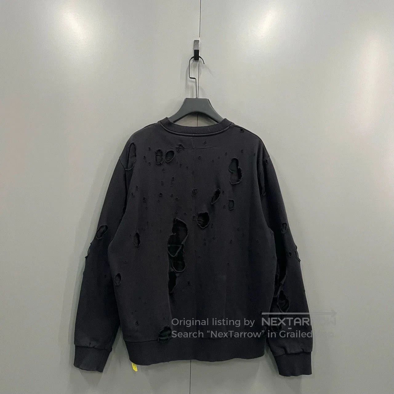 Givenchy givenchy distressed logo sweatshirt size L. Size US L / EU 52-54 / 3 - 2 Thumbnail