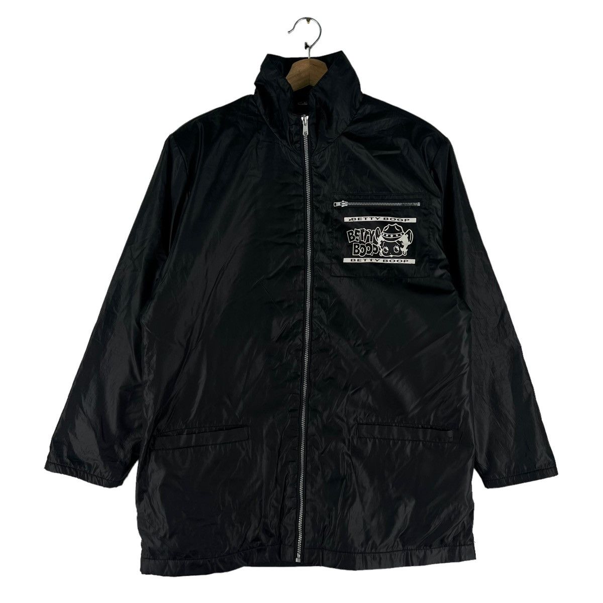 Japanese Brand 🔥VINTAGE BETTY BOOP LIGHT JACKET BIG LOGO DESIGN Size US M / EU 48-50 / 2 - 3 Thumbnail