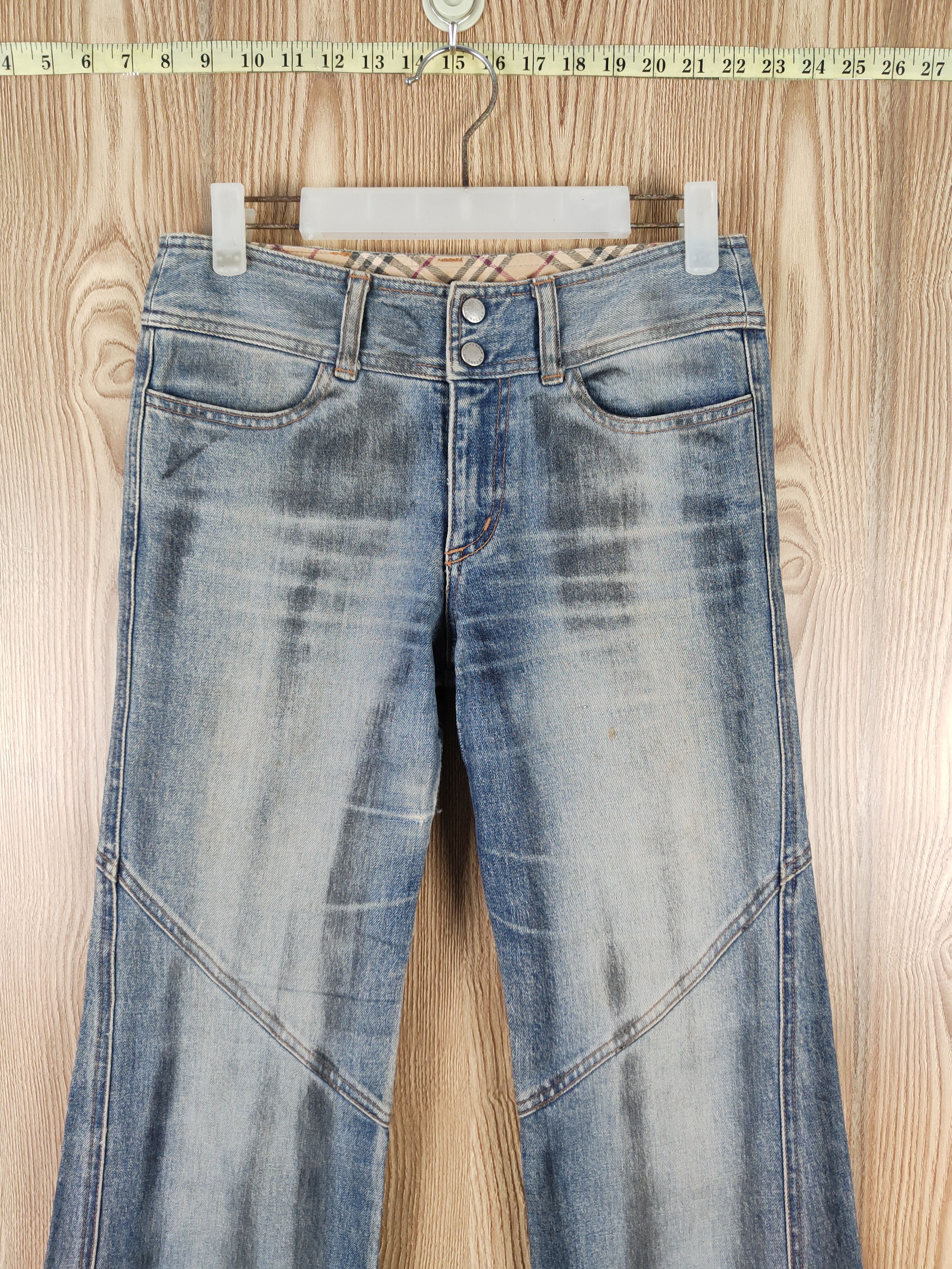 Burberry Burberry Blue Faded Distressed Ripped Jeans #W099 Size 26" / US 2 / IT 38 - 2 Thumbnail