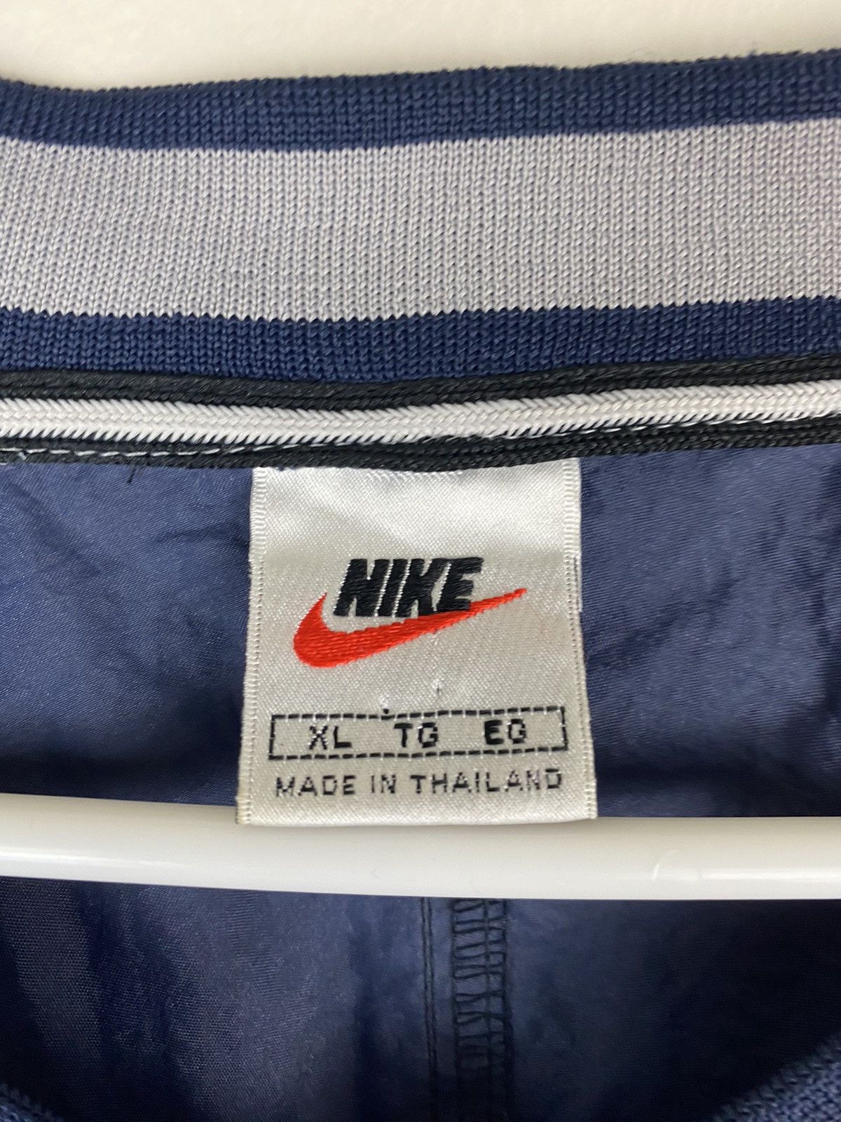 Vintage 90’s Nike Pullover Windbreaker Zip Center Swoosh