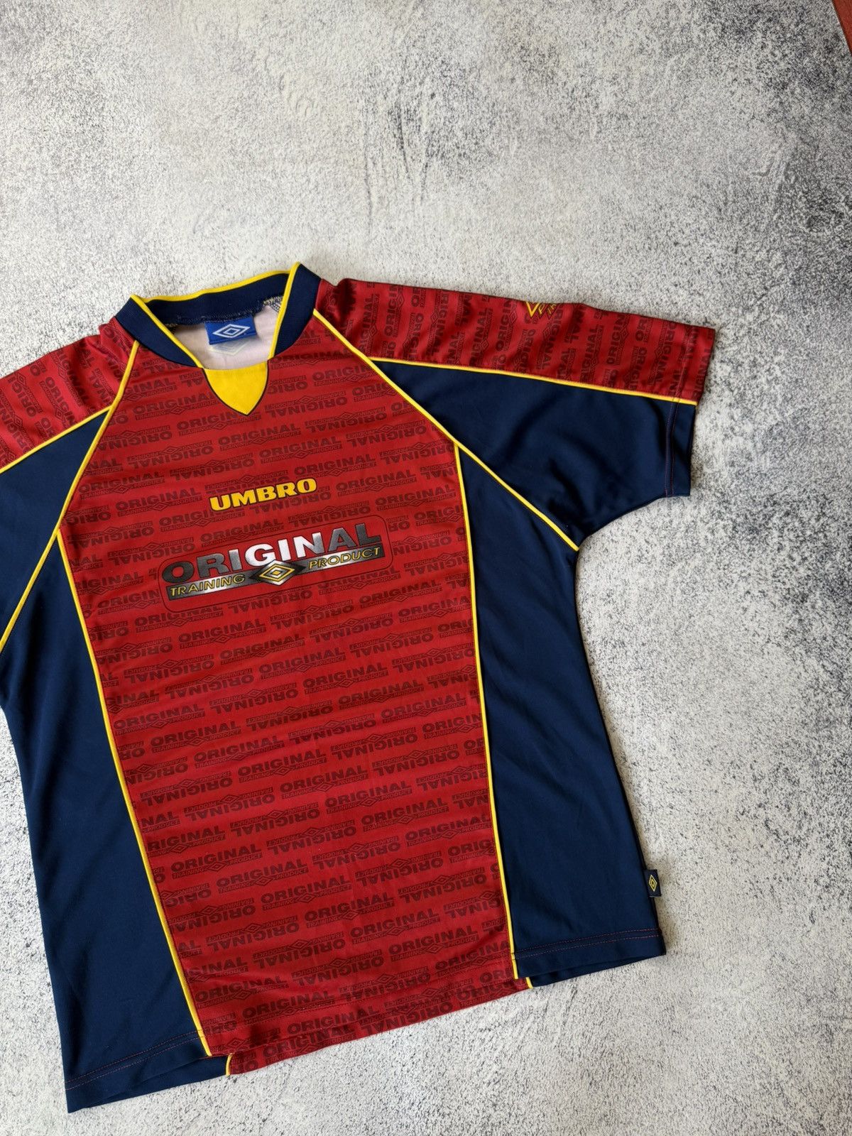 Umbro Vintage Umbro Original Training Product Shirt Mens Crew Size US XL / EU 56 / 4 - 4 Thumbnail