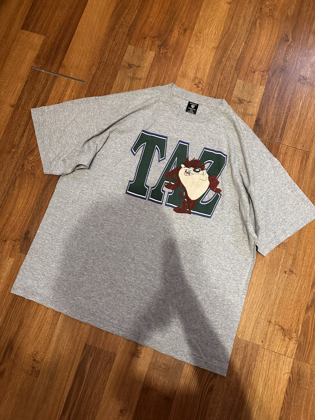 Warner Bros Vintage Warner Bros Taz 1996 Tee XXL Made USA Size US XXL / EU 58 / 5 - 5 Thumbnail