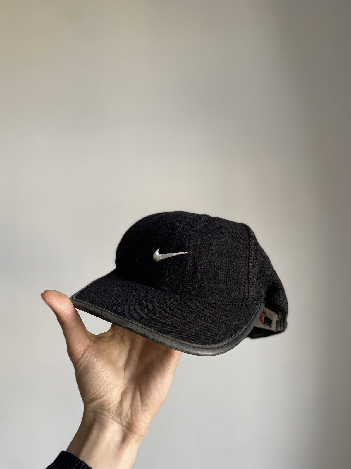 Nike × Vintage Vintage Red Tag Nike Black Leather Cap 5-Panel Size ONE SIZE - 3 Thumbnail