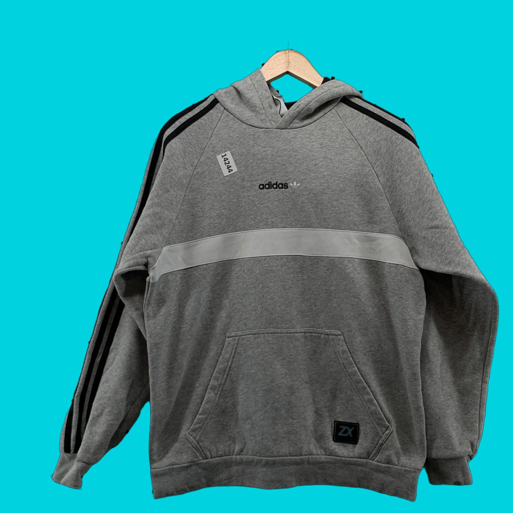 Adidas Adidas Hooded Long Sleeve Gray Sweater Men Size Medium Striped Sleeves Size US M / EU 48-50 / 2 - 1 Thumbnail