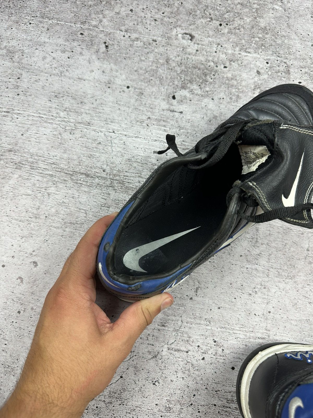 Vintage Nike Air Brasilia 2 TR Indoor Soccer Futsal Shoes Boots Men’s Size 12 Nike 90s Nike Tempo Air Brasilia Vintage Soccer Shoes | Grailed main image 4